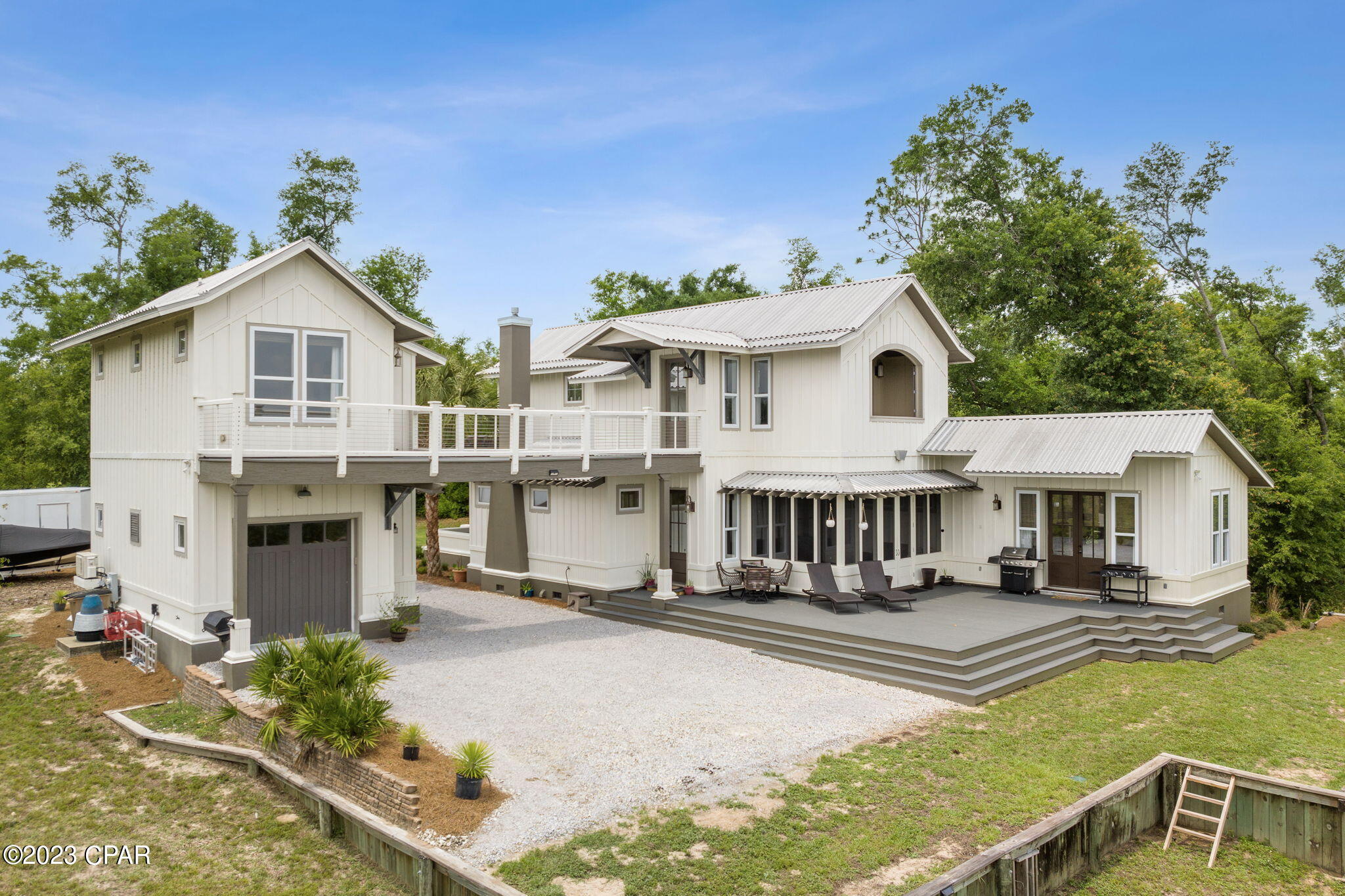 9734 Summer Creek Drive