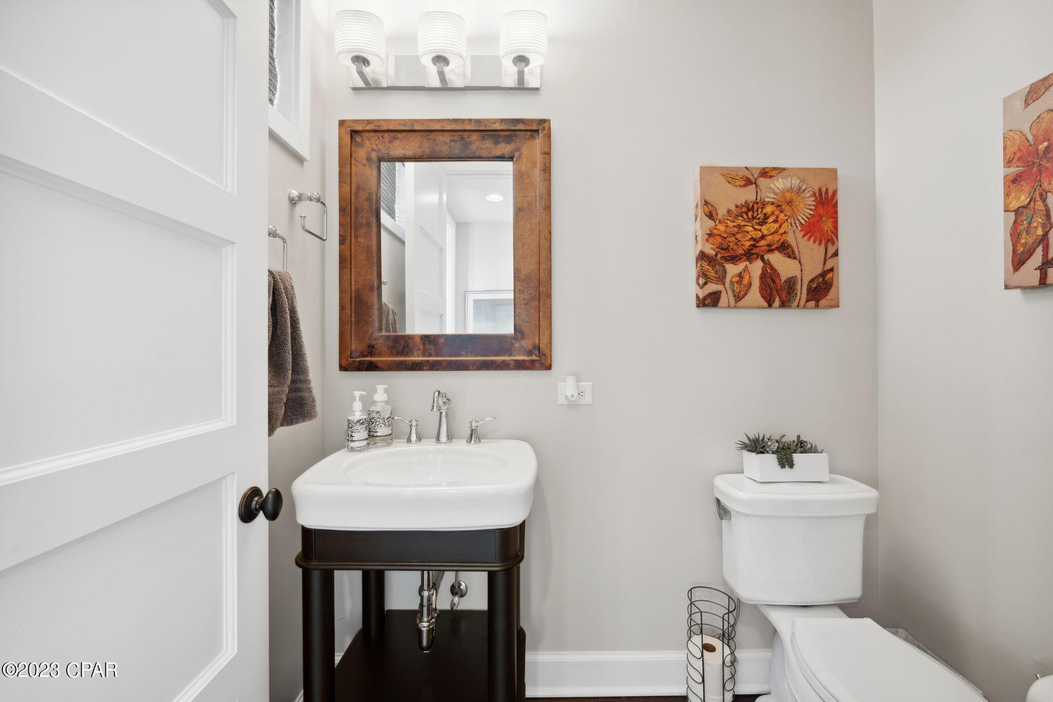 9734 Summer Creek Drive