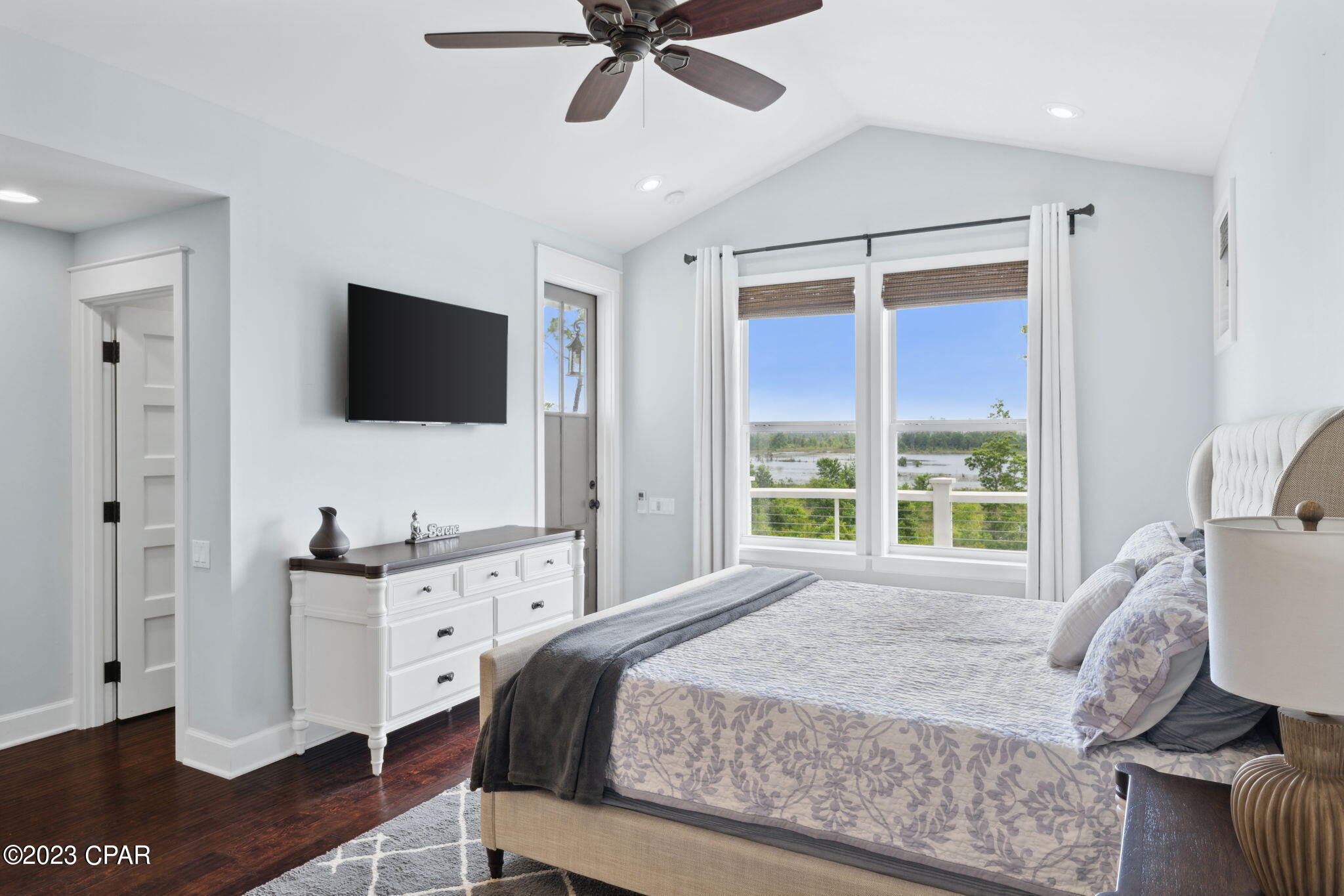 9734 Summer Creek Drive