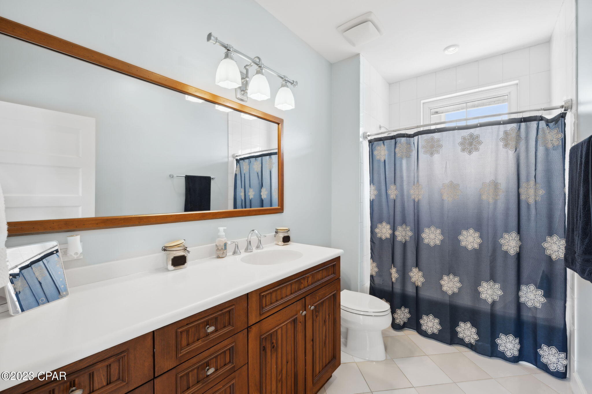 9734 Summer Creek Drive