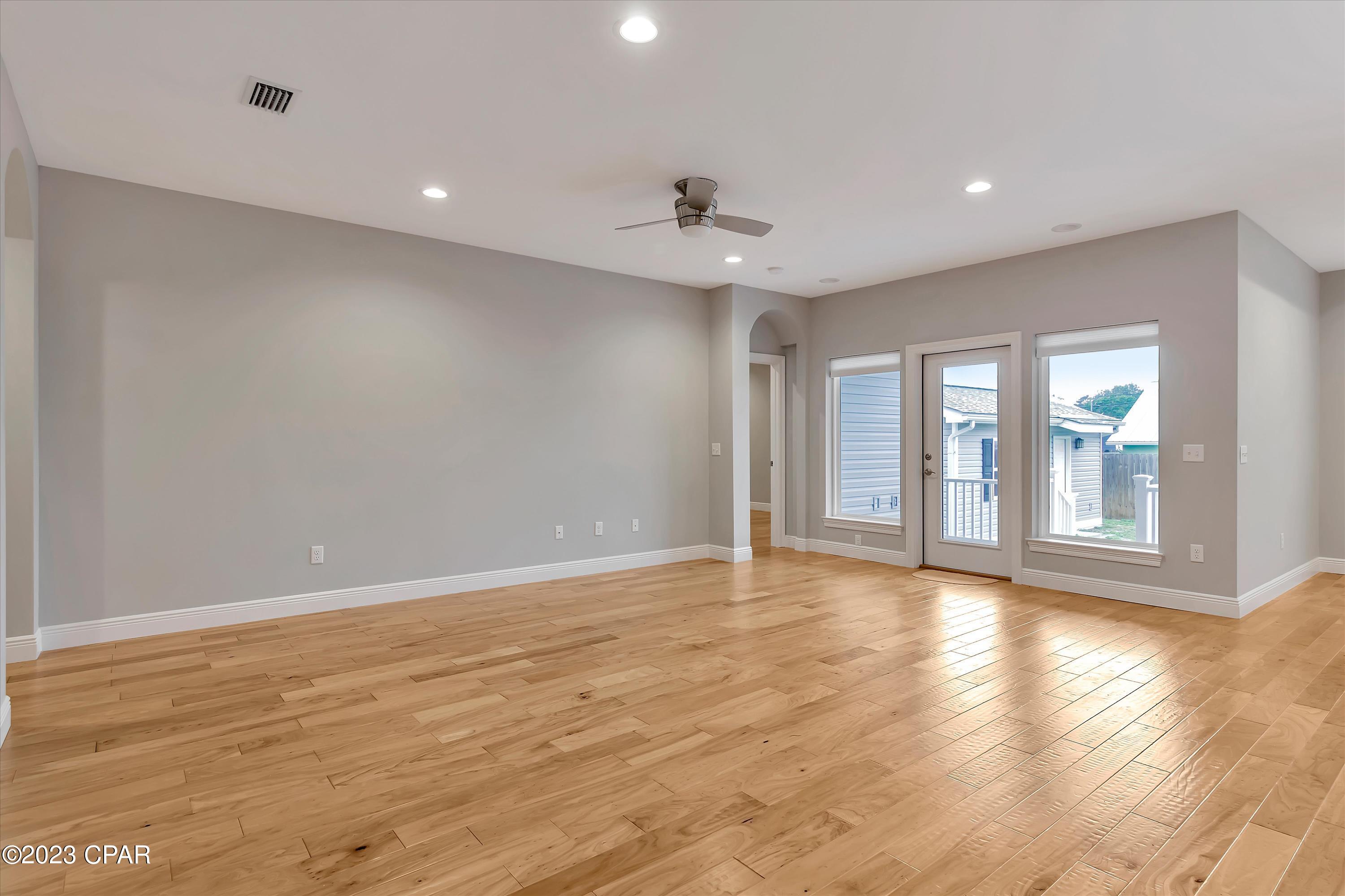 112 S Vestavia Street