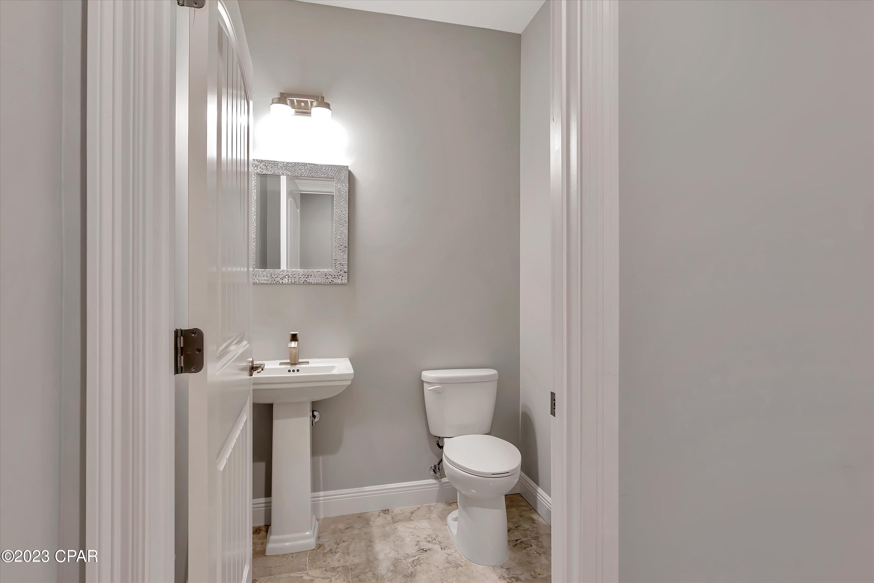 112 S Vestavia Street