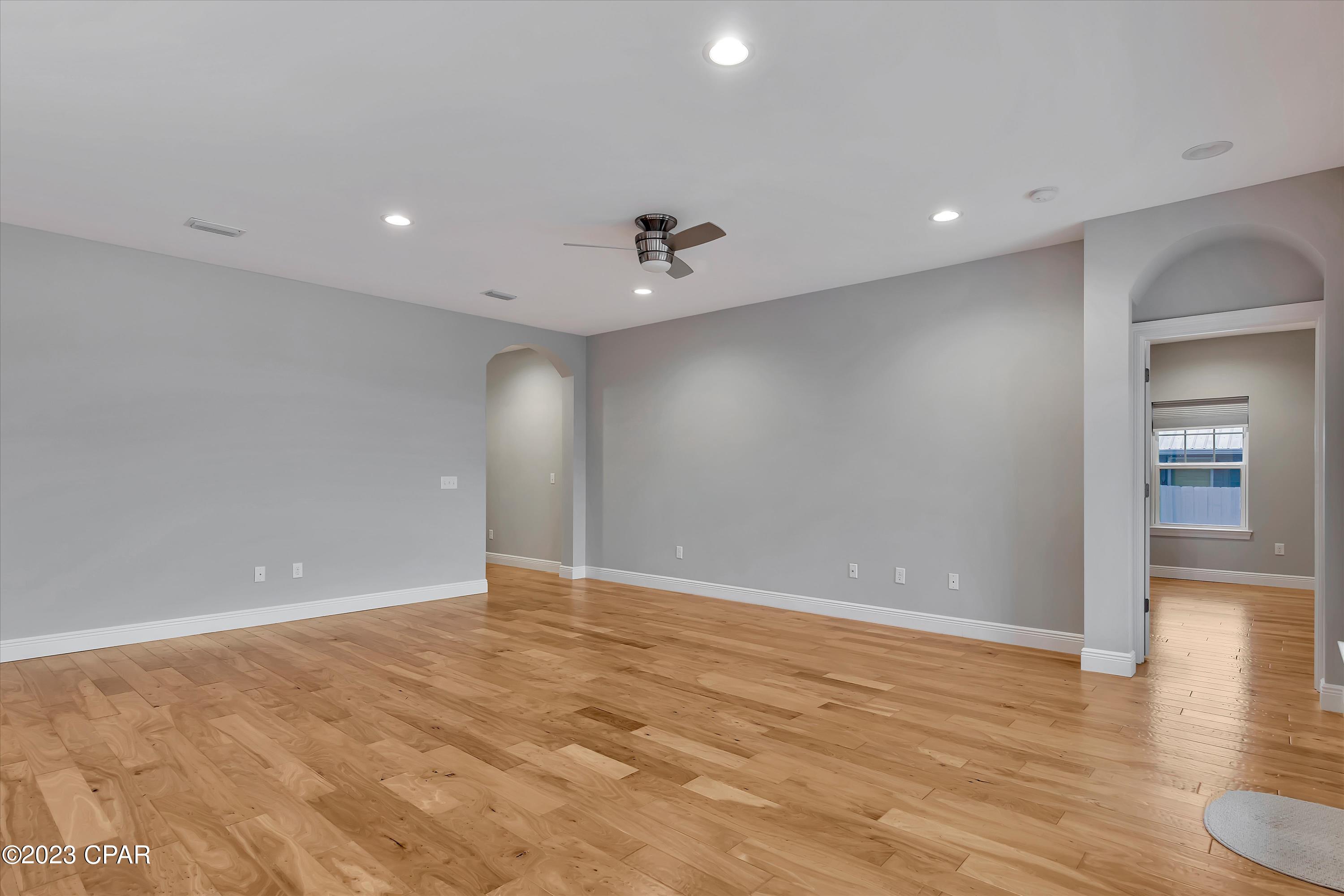 112 S Vestavia Street