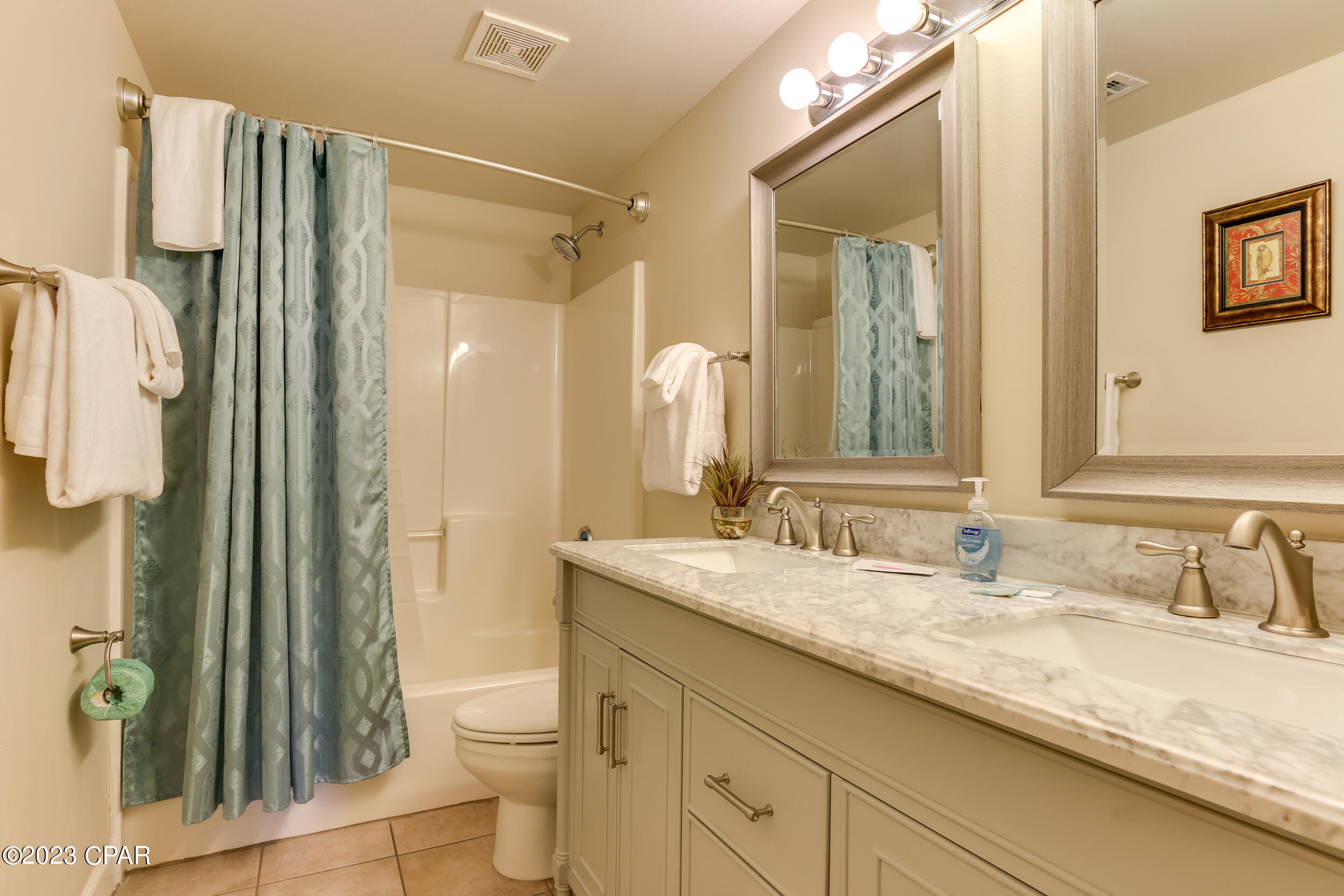 9900 S Thomas Drive 614