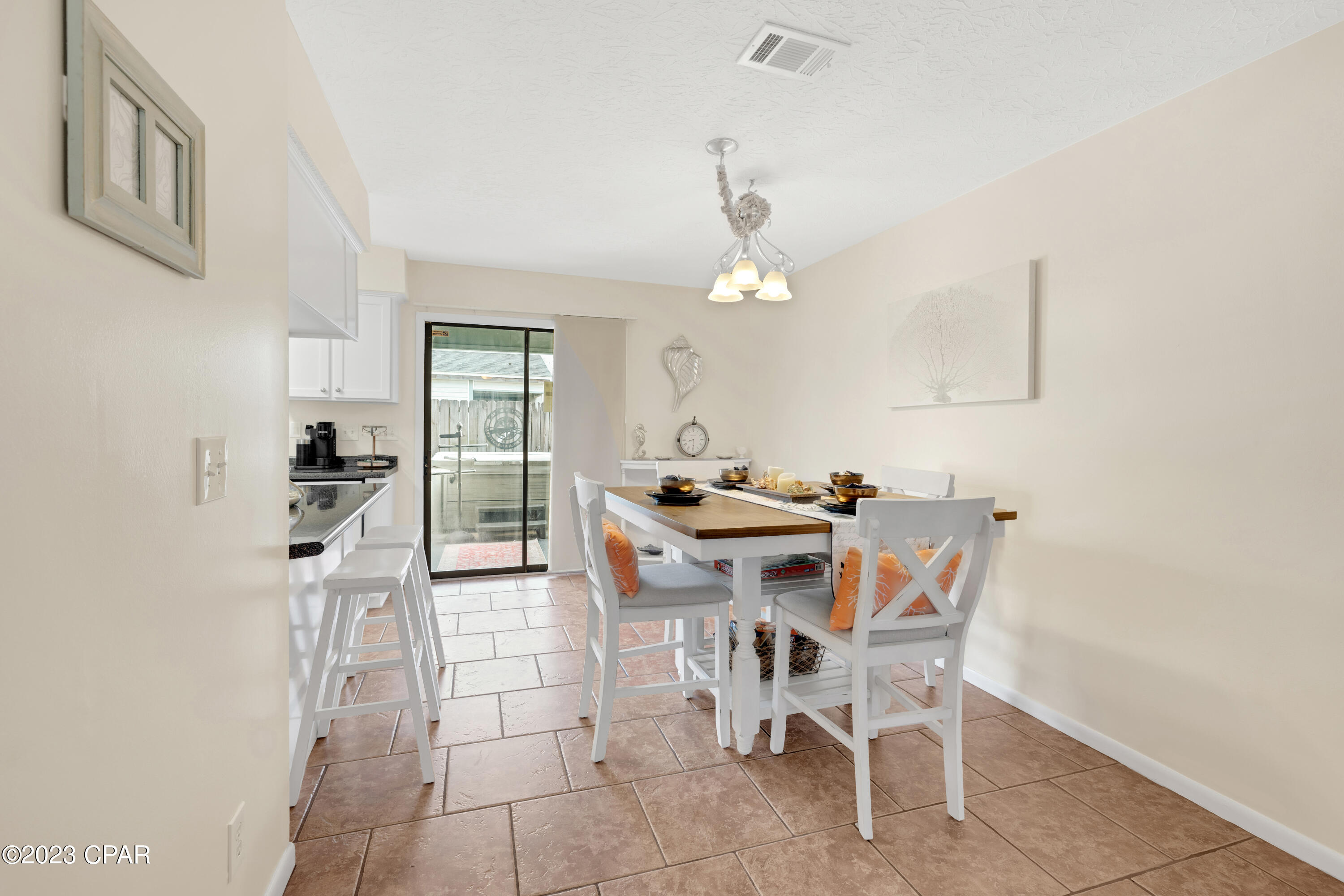 3903 Venetian Circle