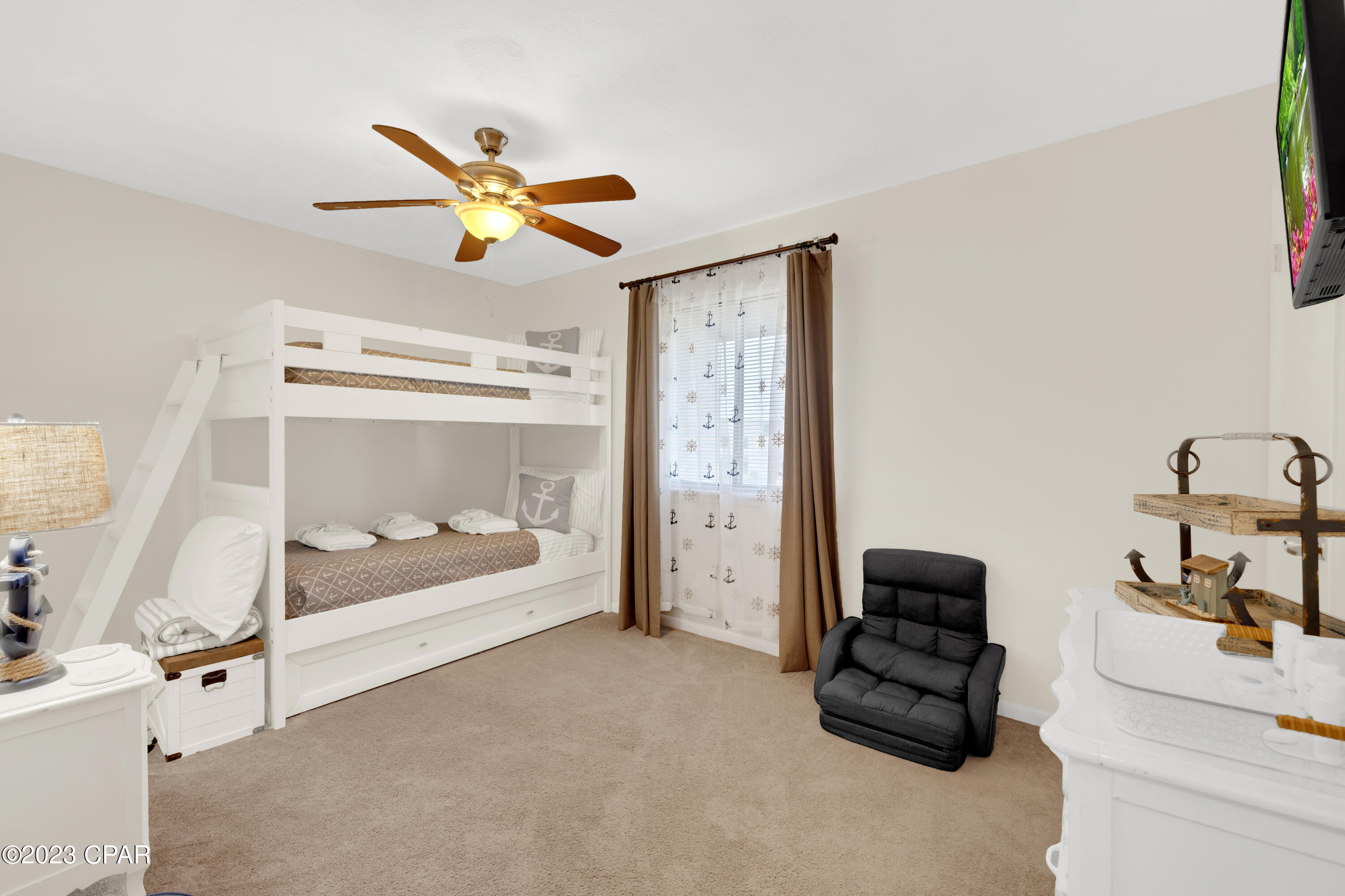 3903 Venetian Circle