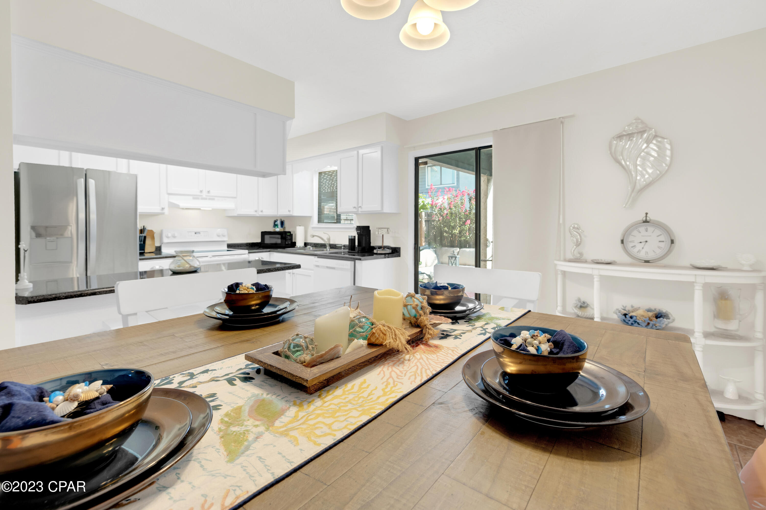 3903 Venetian Circle