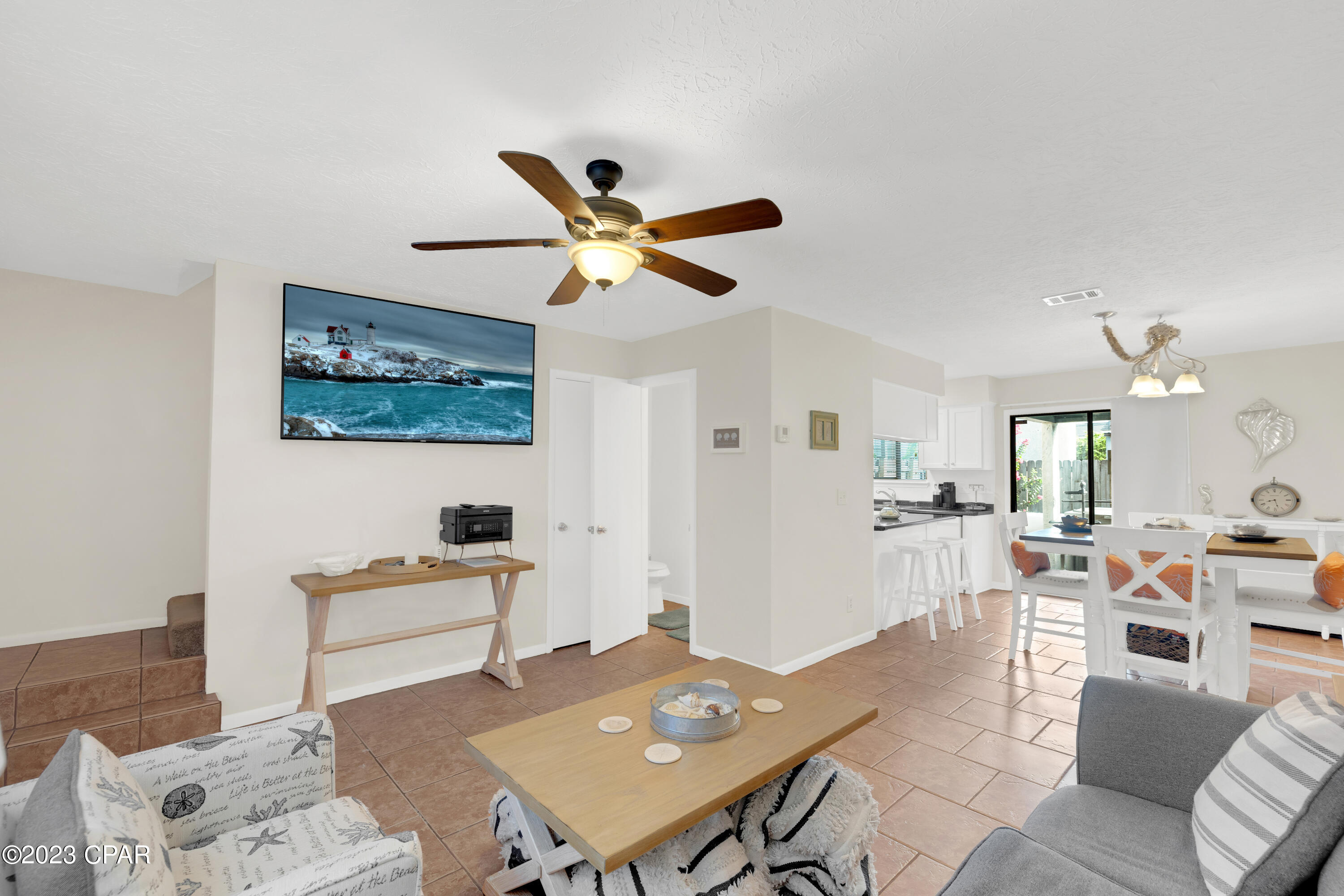 3903 Venetian Circle