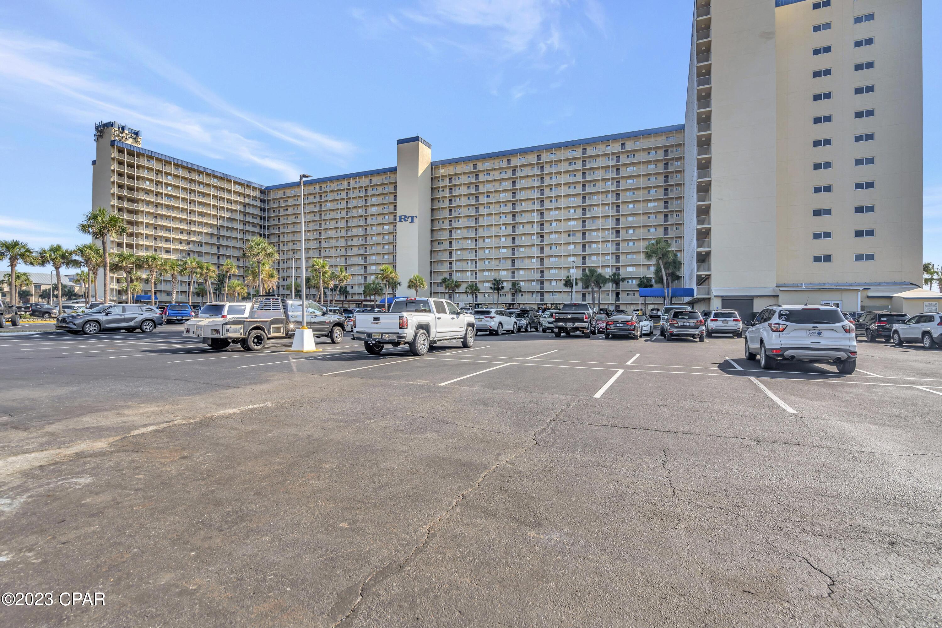5801 Thomas Drive 1409