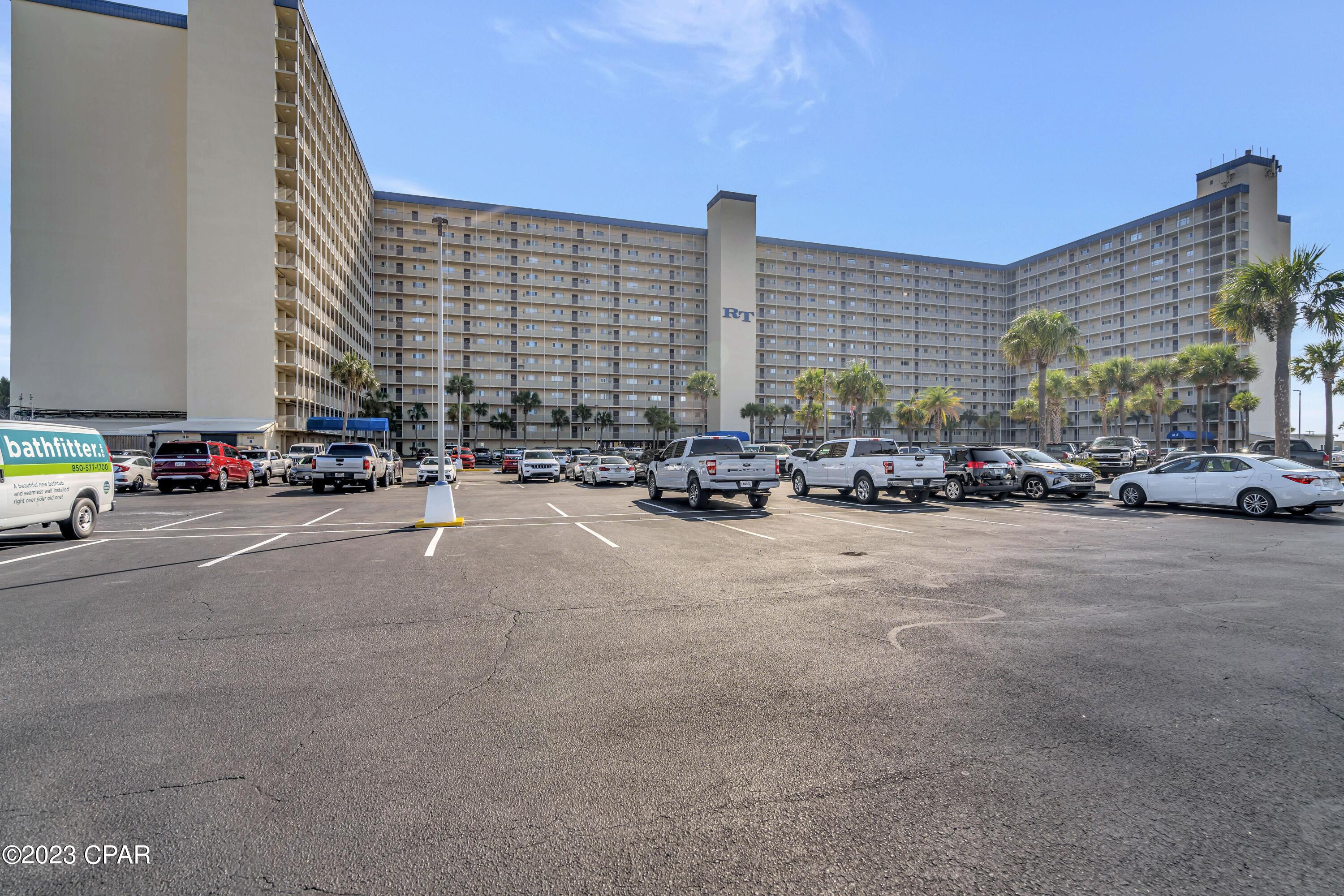5801 Thomas Drive 1409