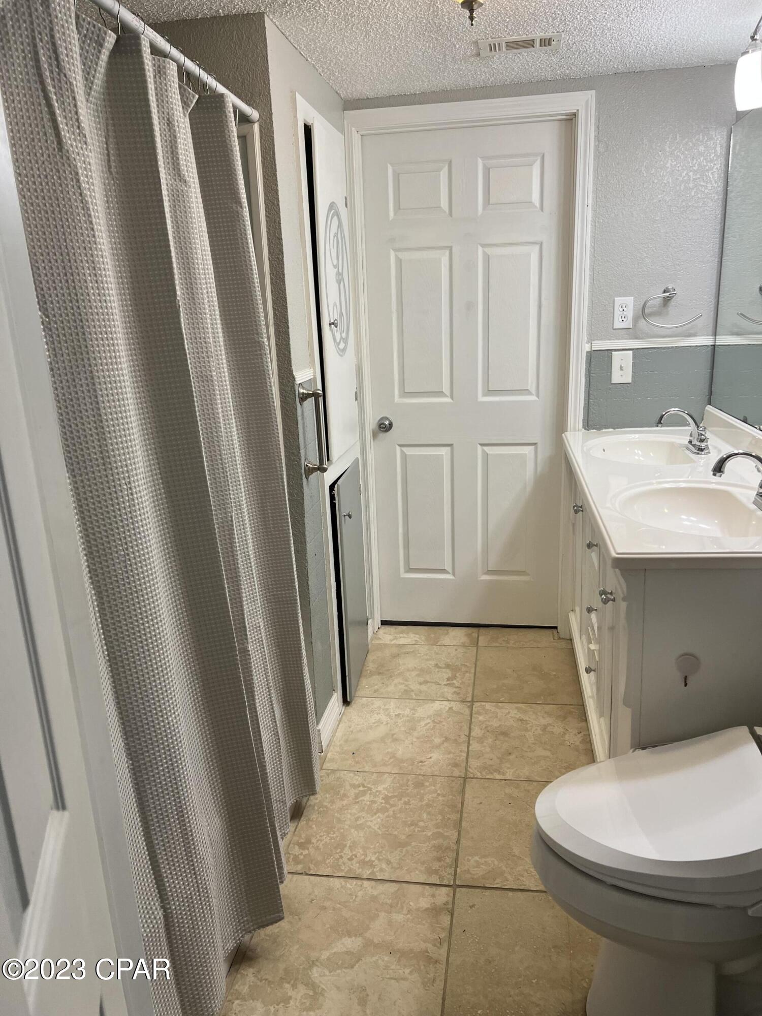 2919 T J MITCHELL Road