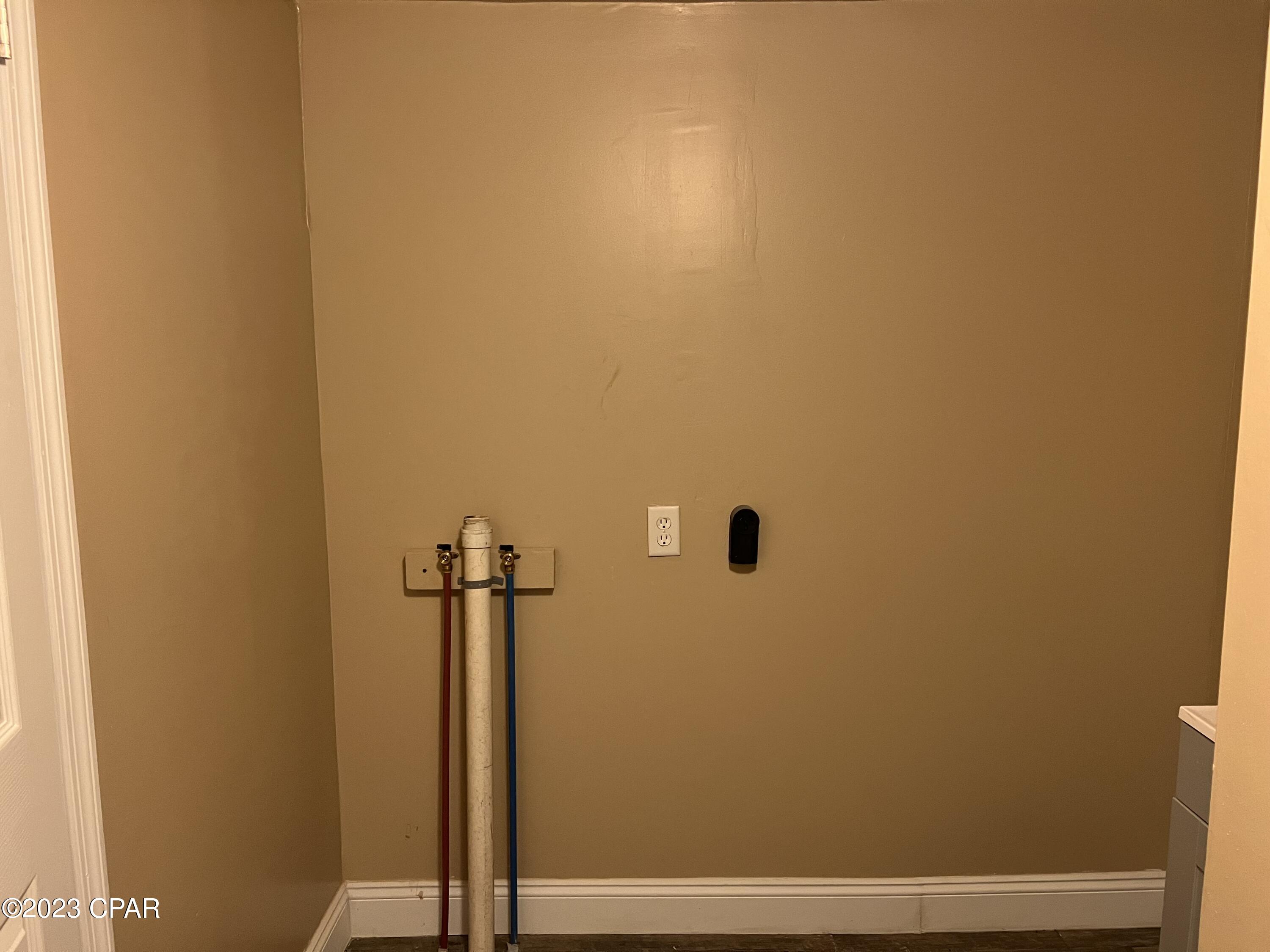 2919 T J MITCHELL Road