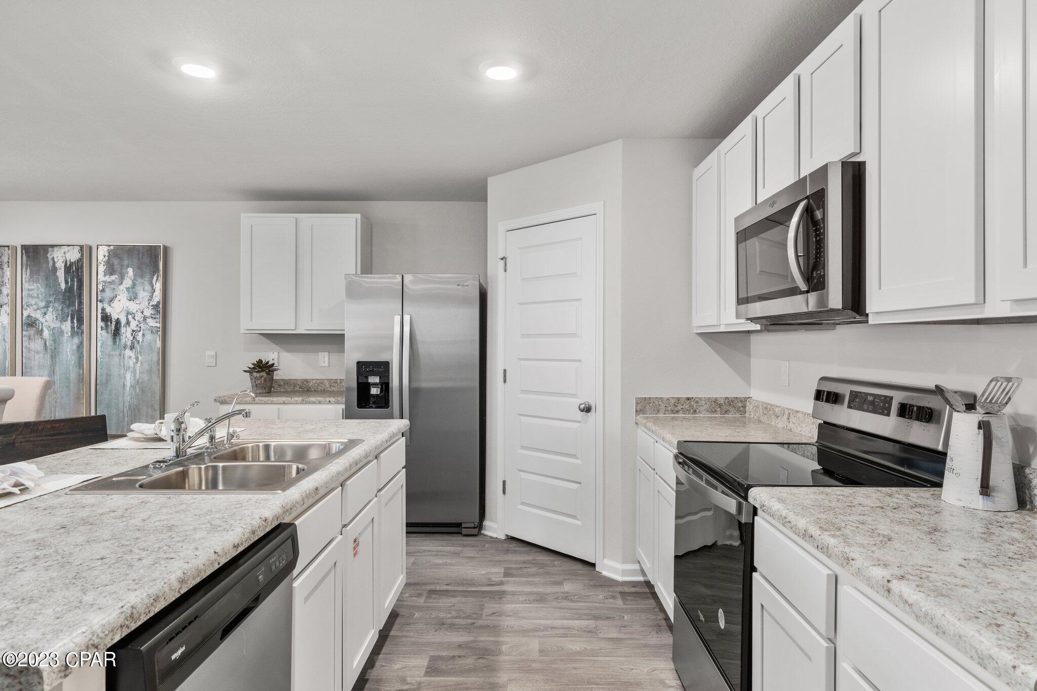 6556 Slabinski Lane