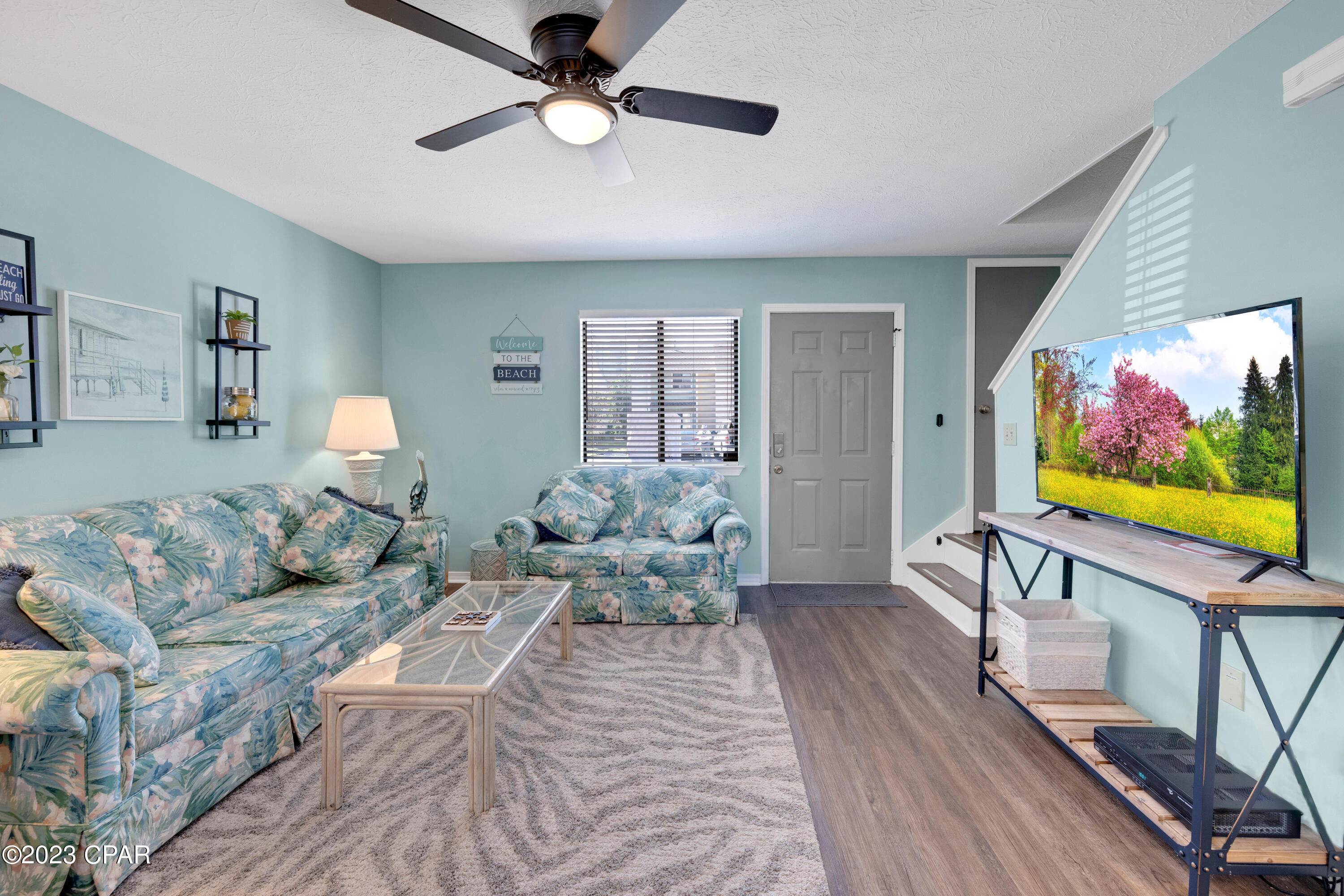 183 White Sandy Drive