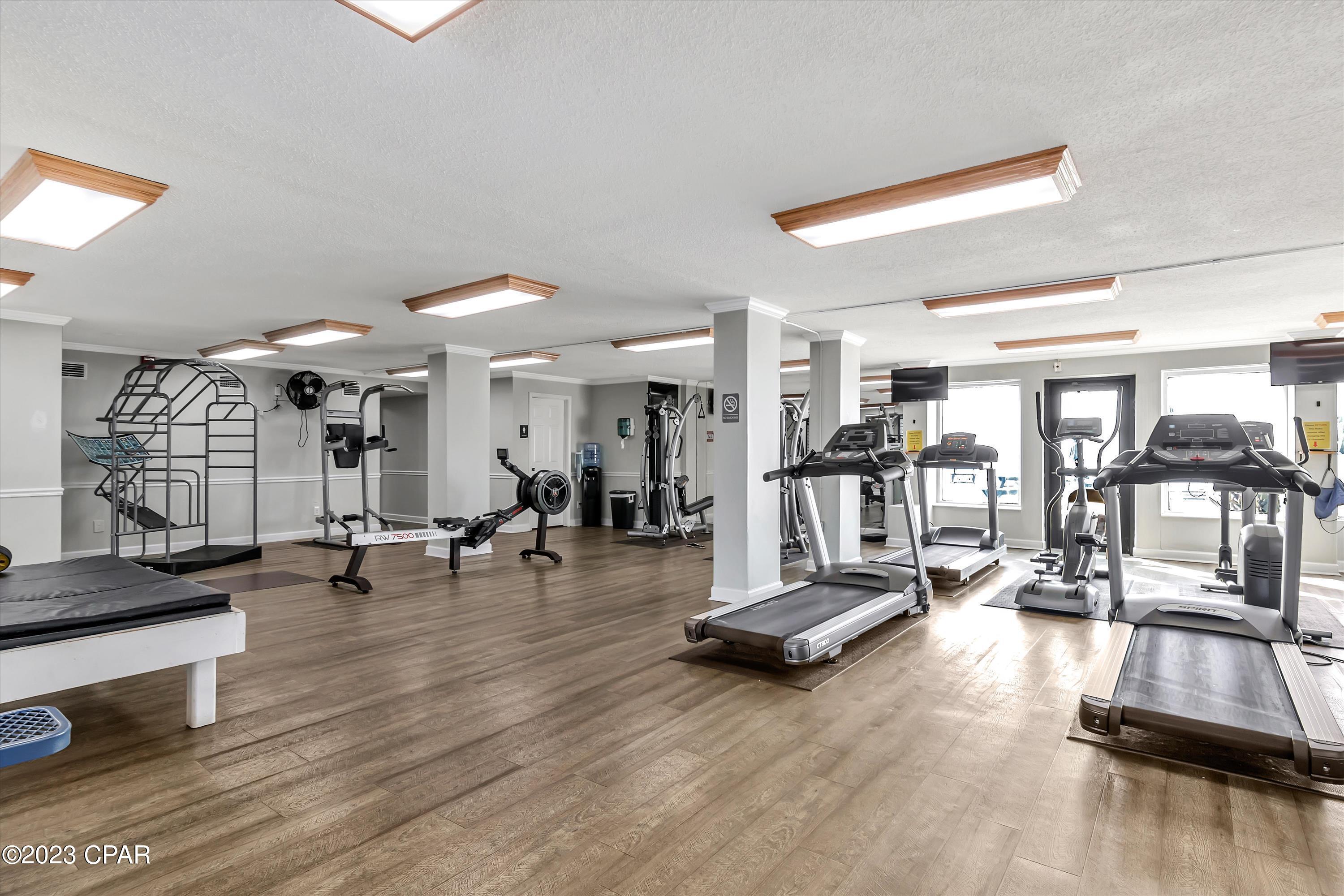 5801 Thomas Drive Drive 1114