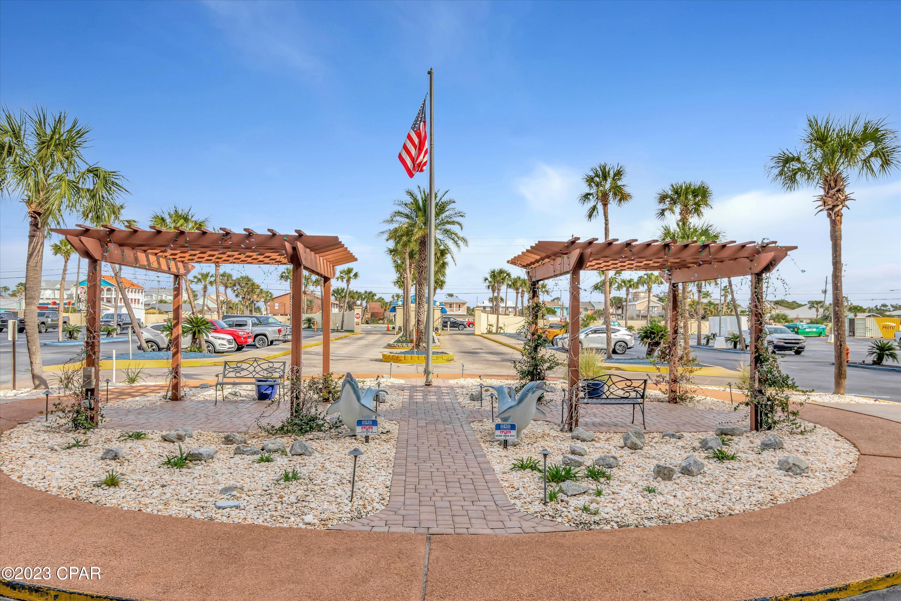 5801 Thomas Drive Drive 1114