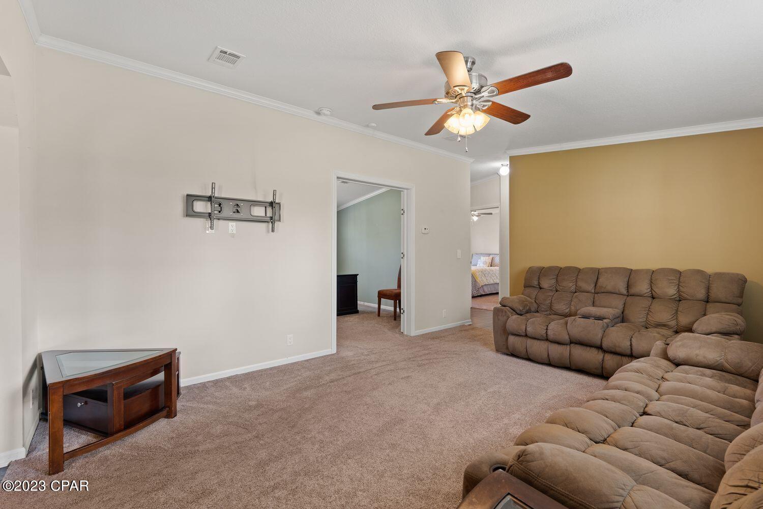 9141 Crook Hollow Road