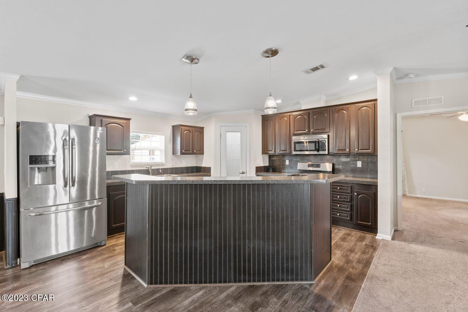 9141 Crook Hollow Road