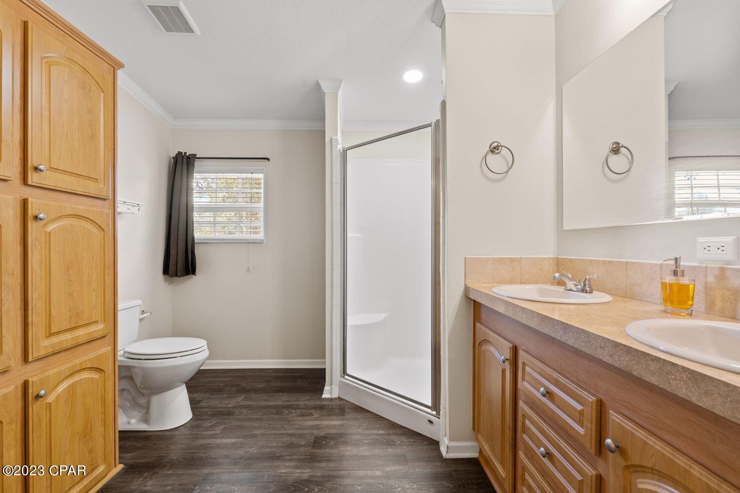 9141 Crook Hollow Road