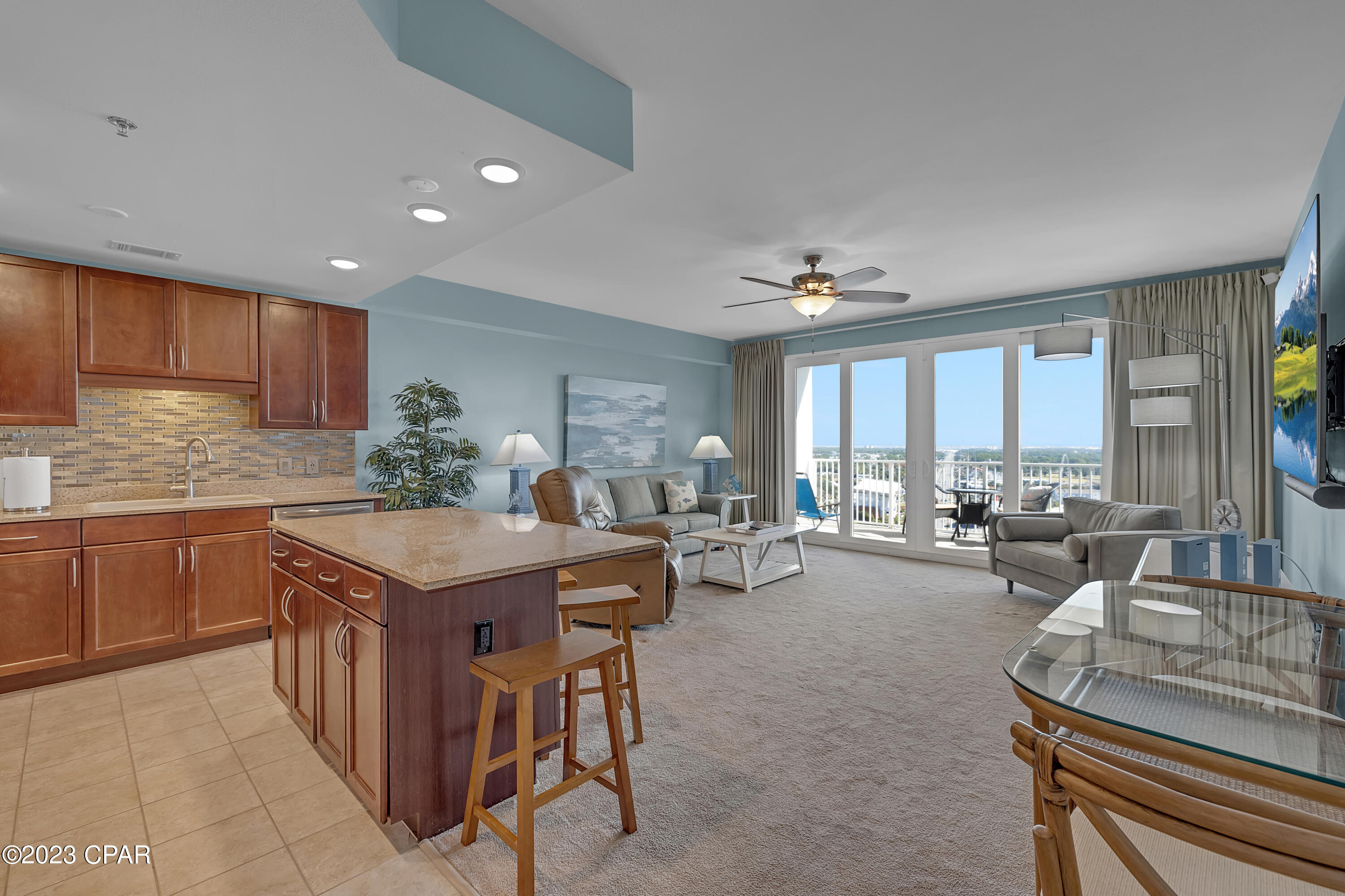 9902 S Thomas Drive Unit: 1935