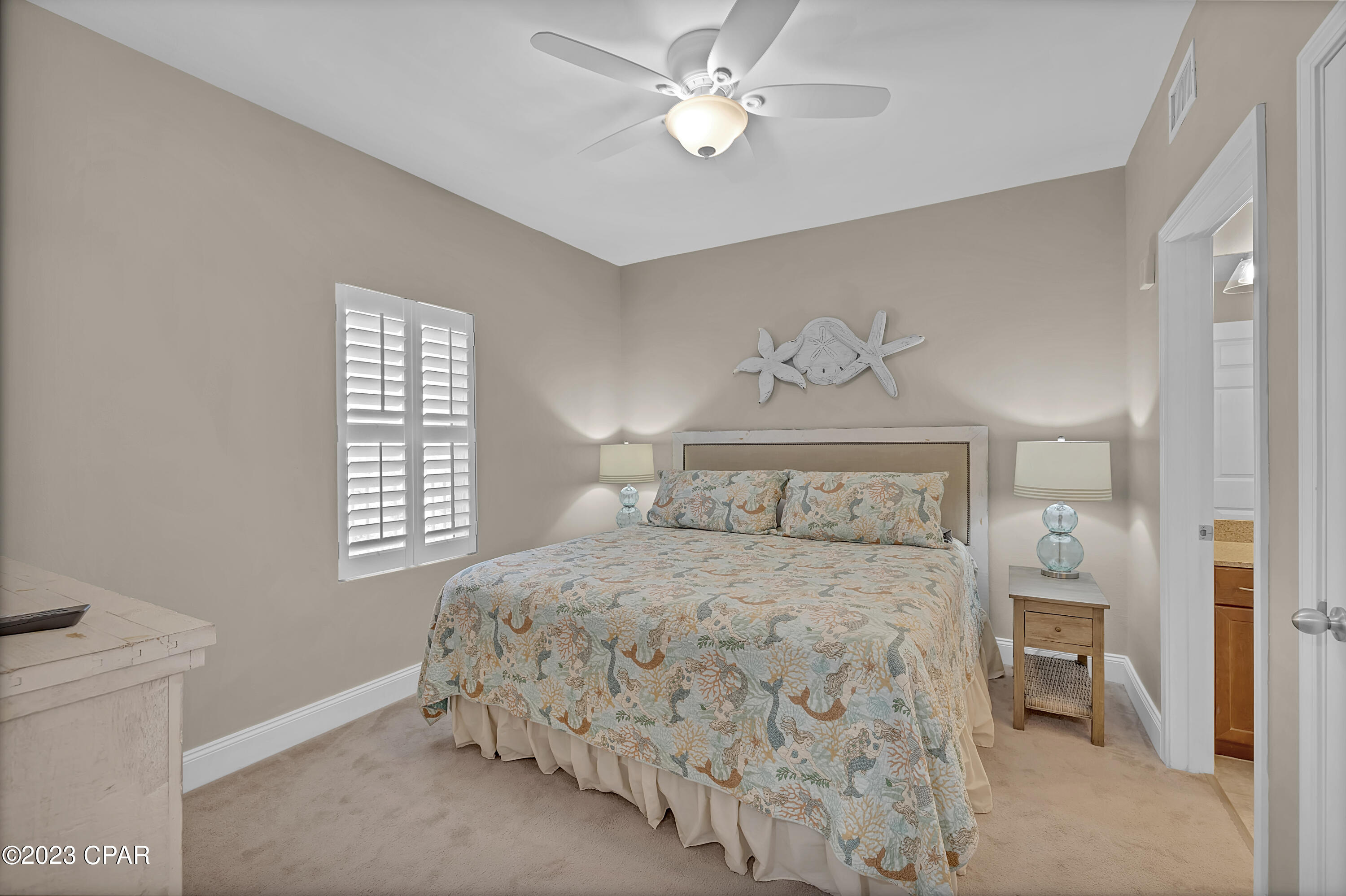 9902 S Thomas Drive Unit: 1935