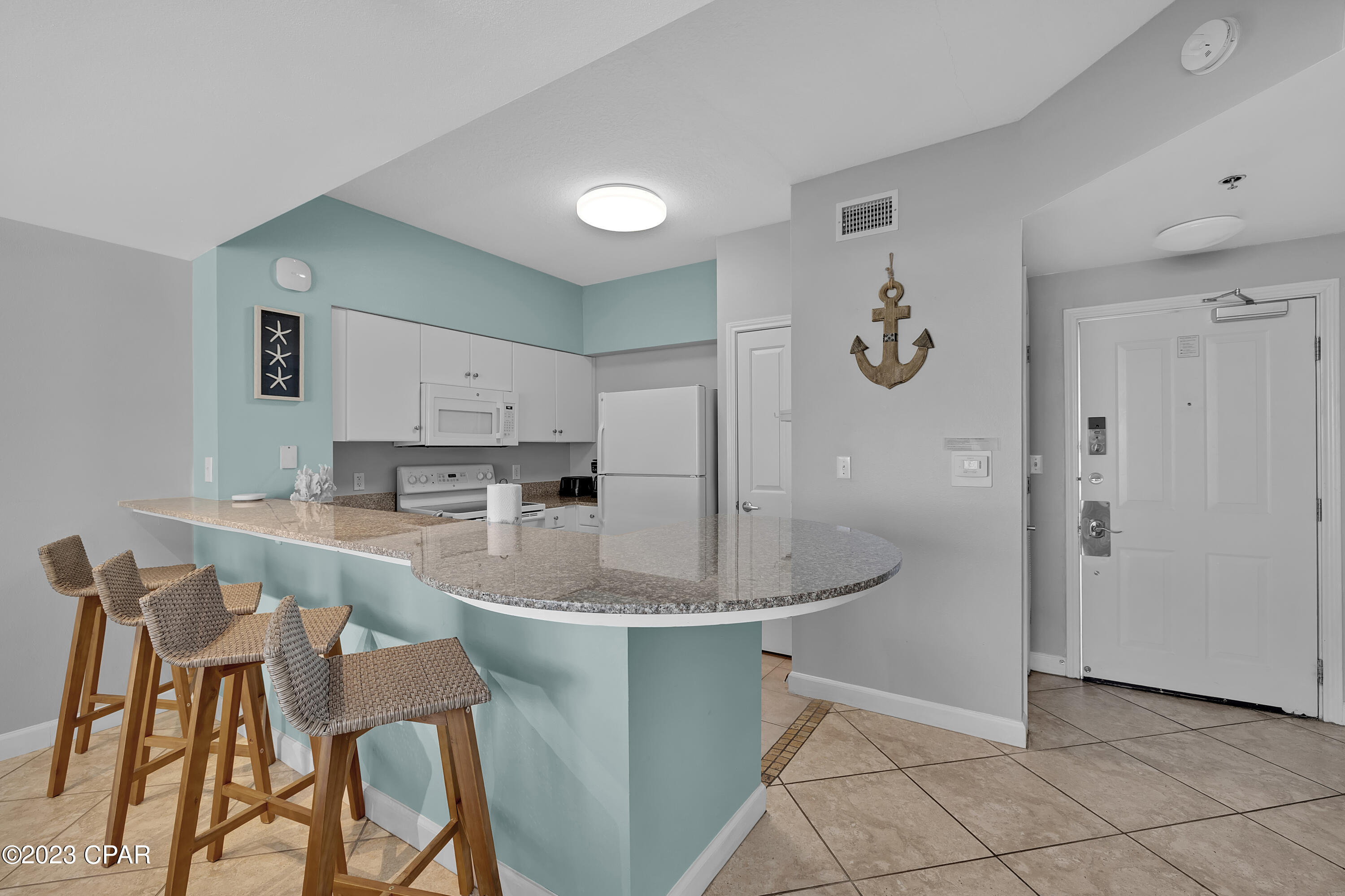 9900 S Thomas Drive Unit: 1215