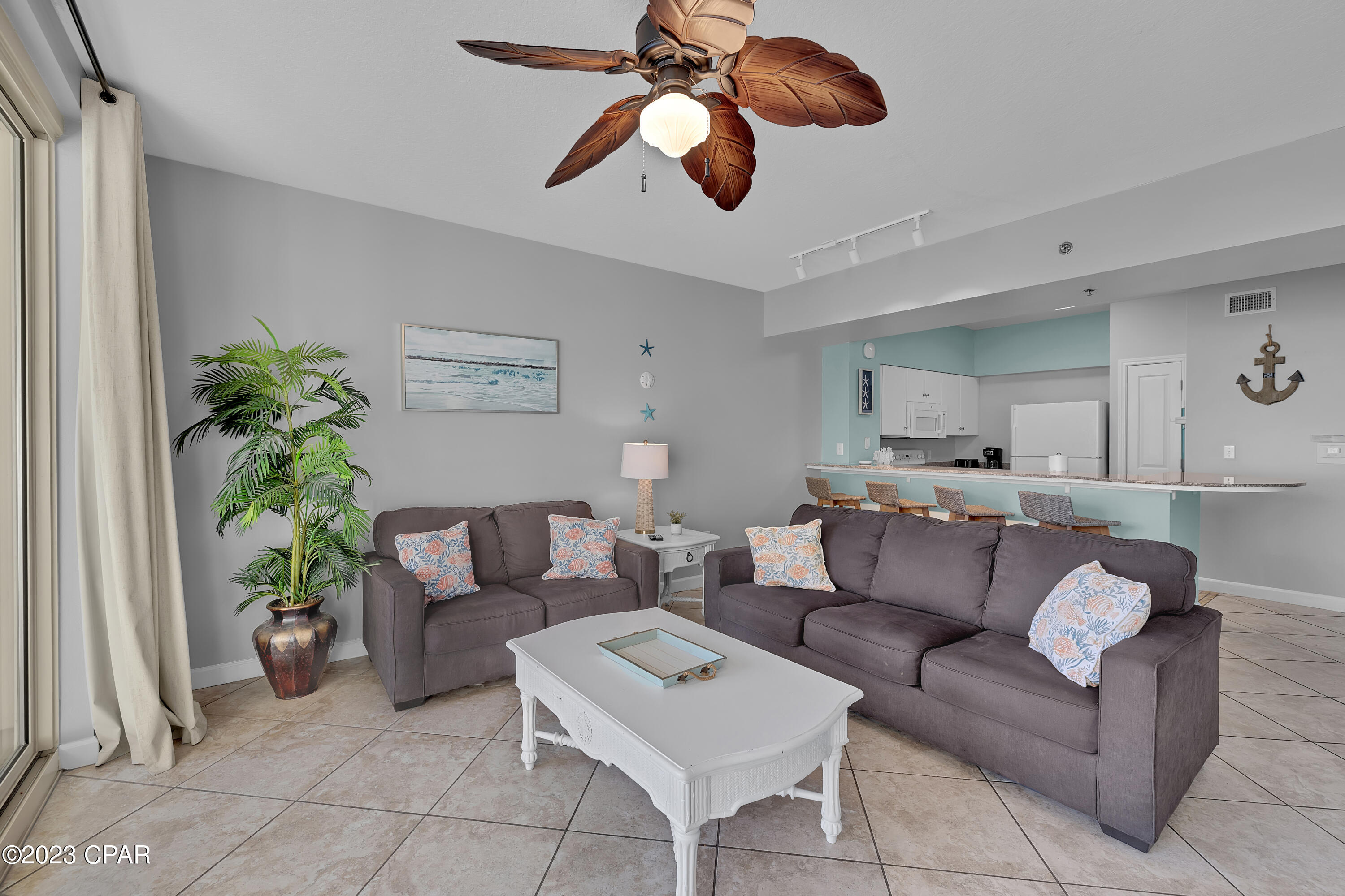 9900 S Thomas Drive Unit: 1215