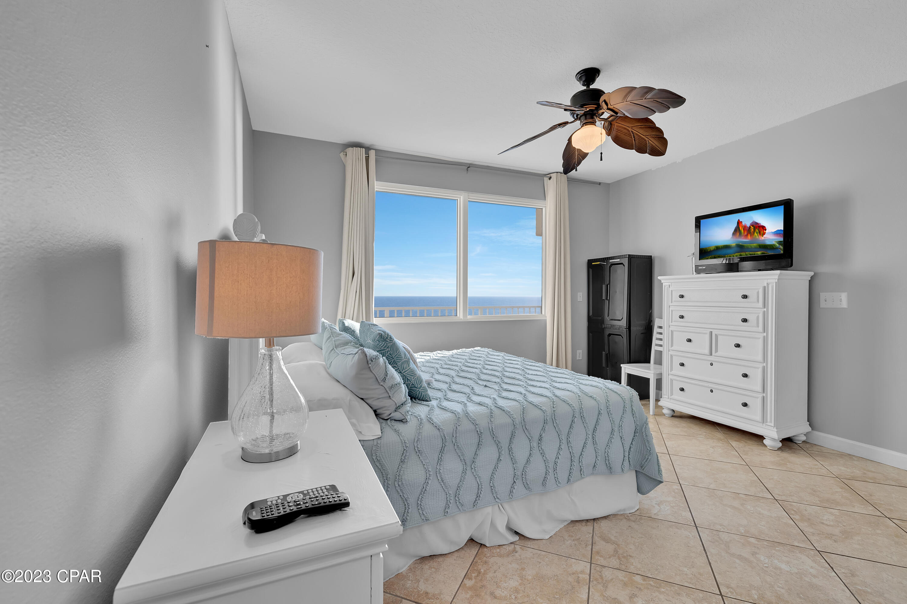 9900 S Thomas Drive Unit: 1215