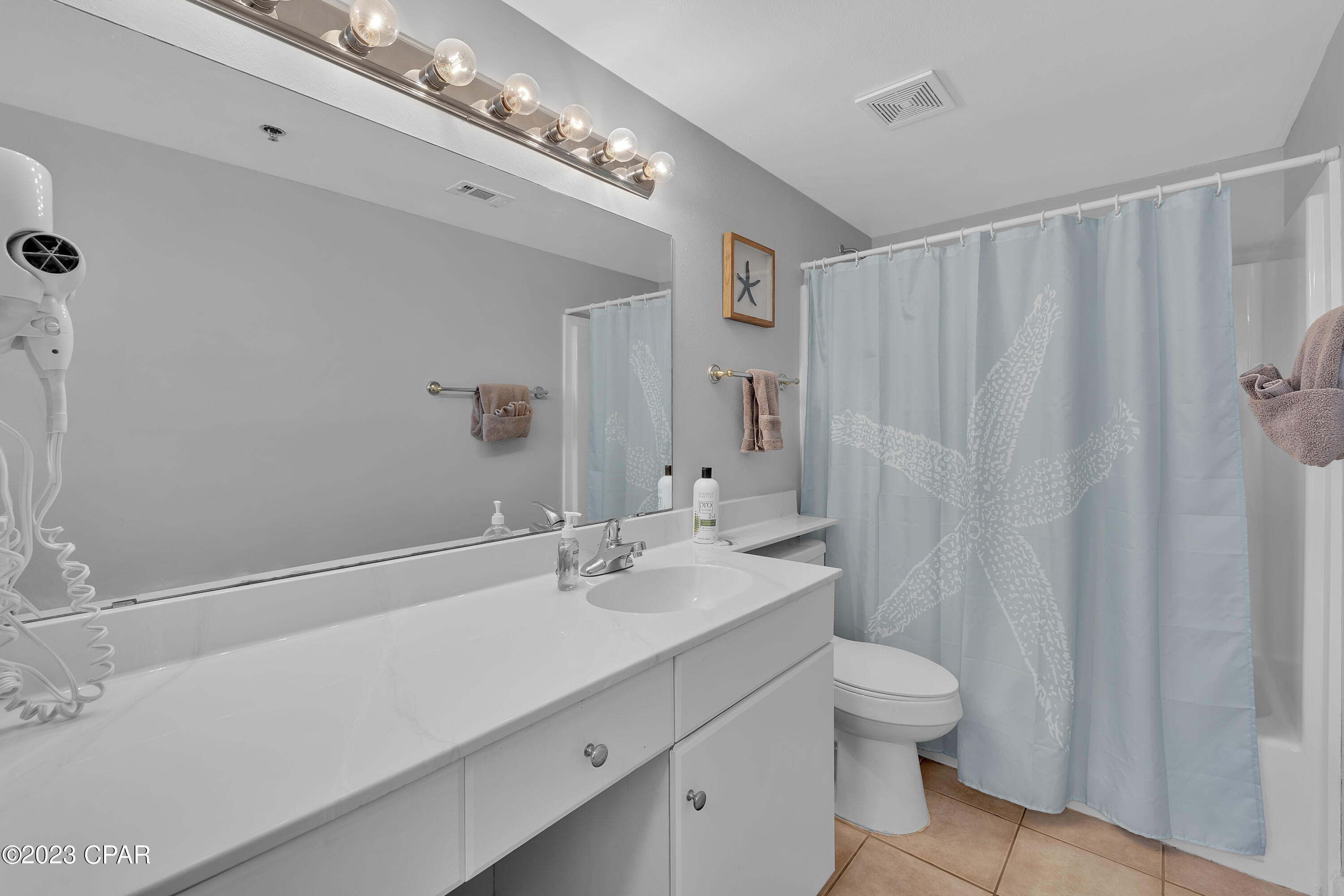 9900 S Thomas Drive Unit: 1215