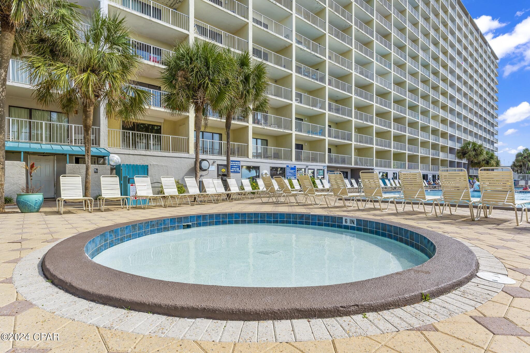 8743 S Thomas Drive Unit: 906