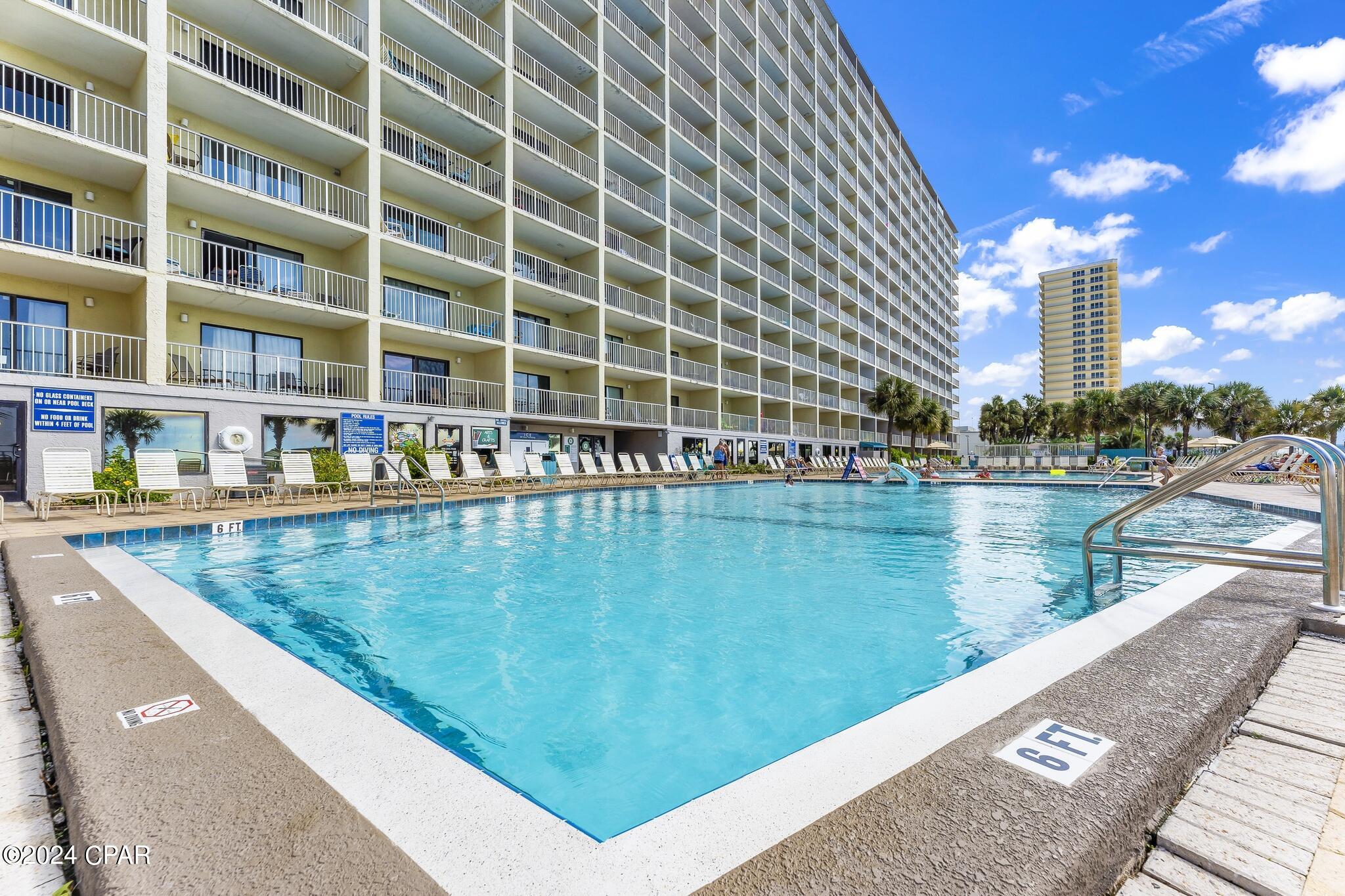 8743 S Thomas Drive Unit: 906