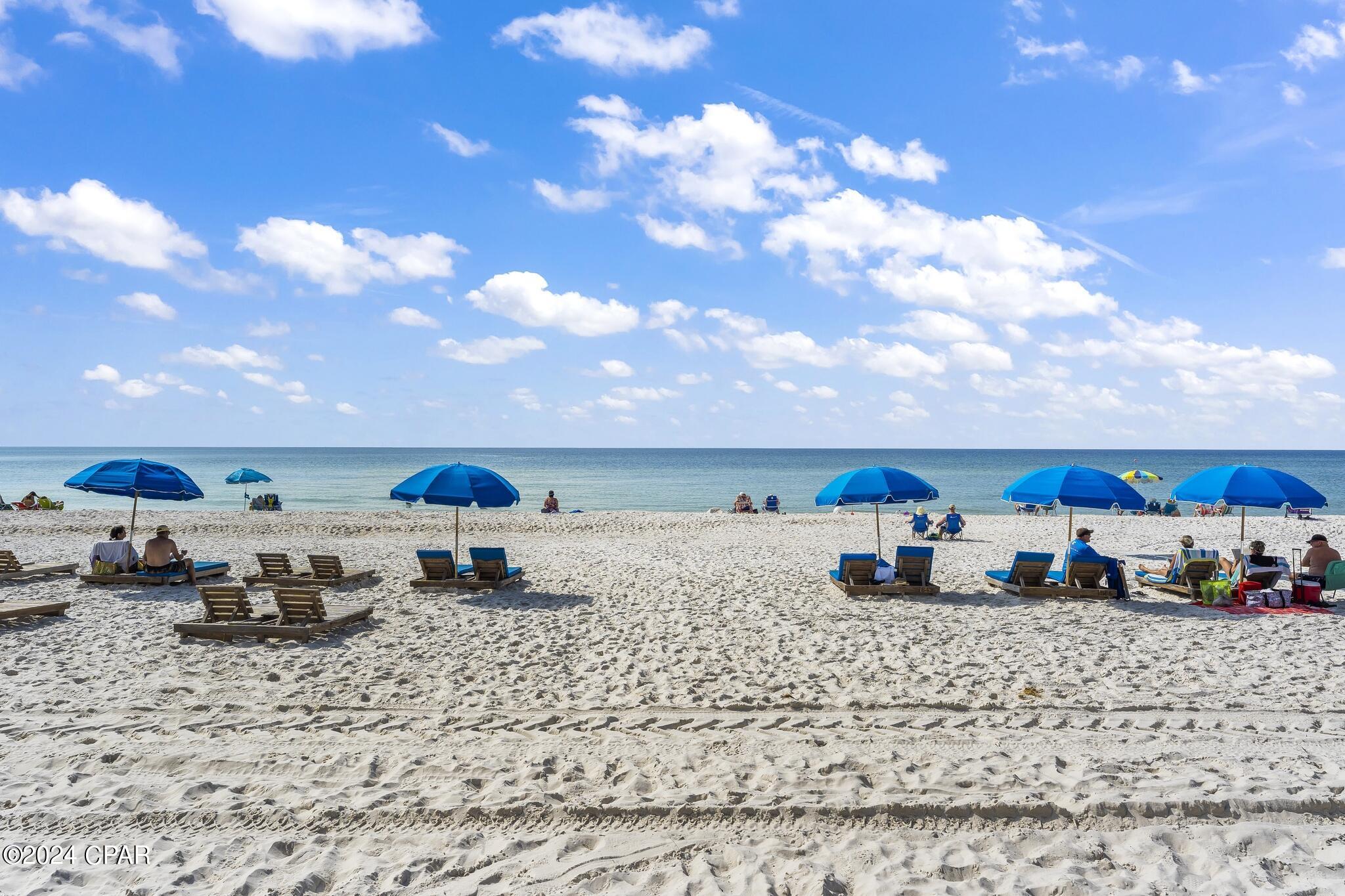 8743 S Thomas Drive Unit: 906