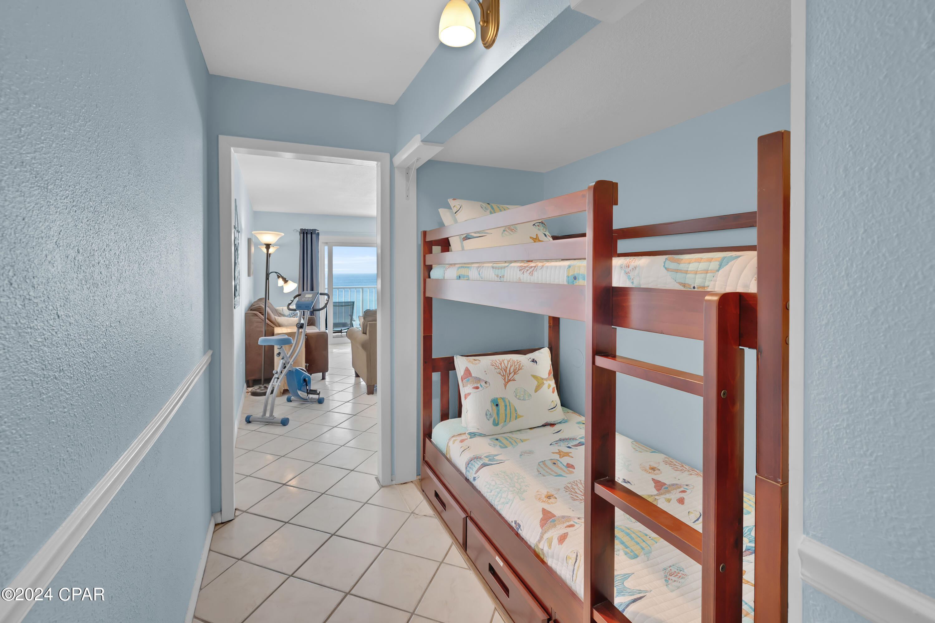 8743 S Thomas Drive Unit: 906