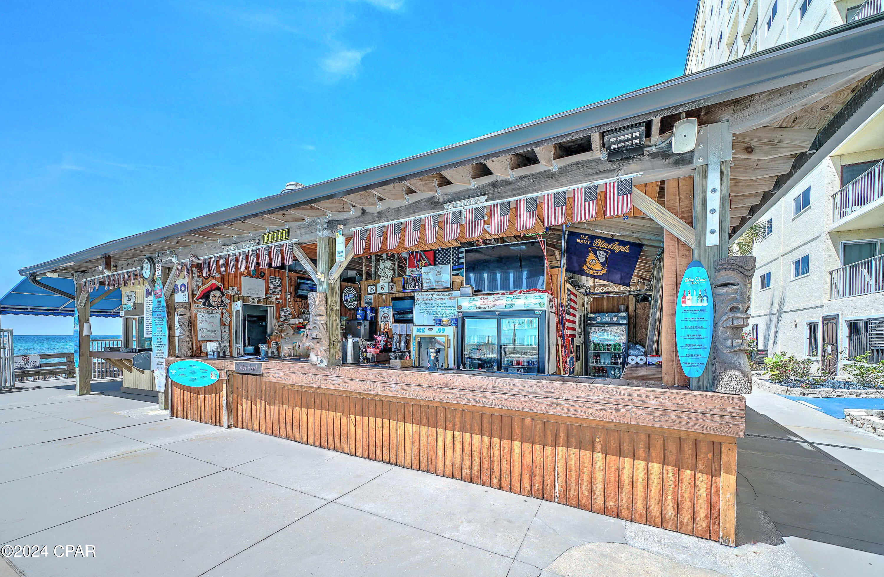 5801 S Thomas Drive Unit: 1104