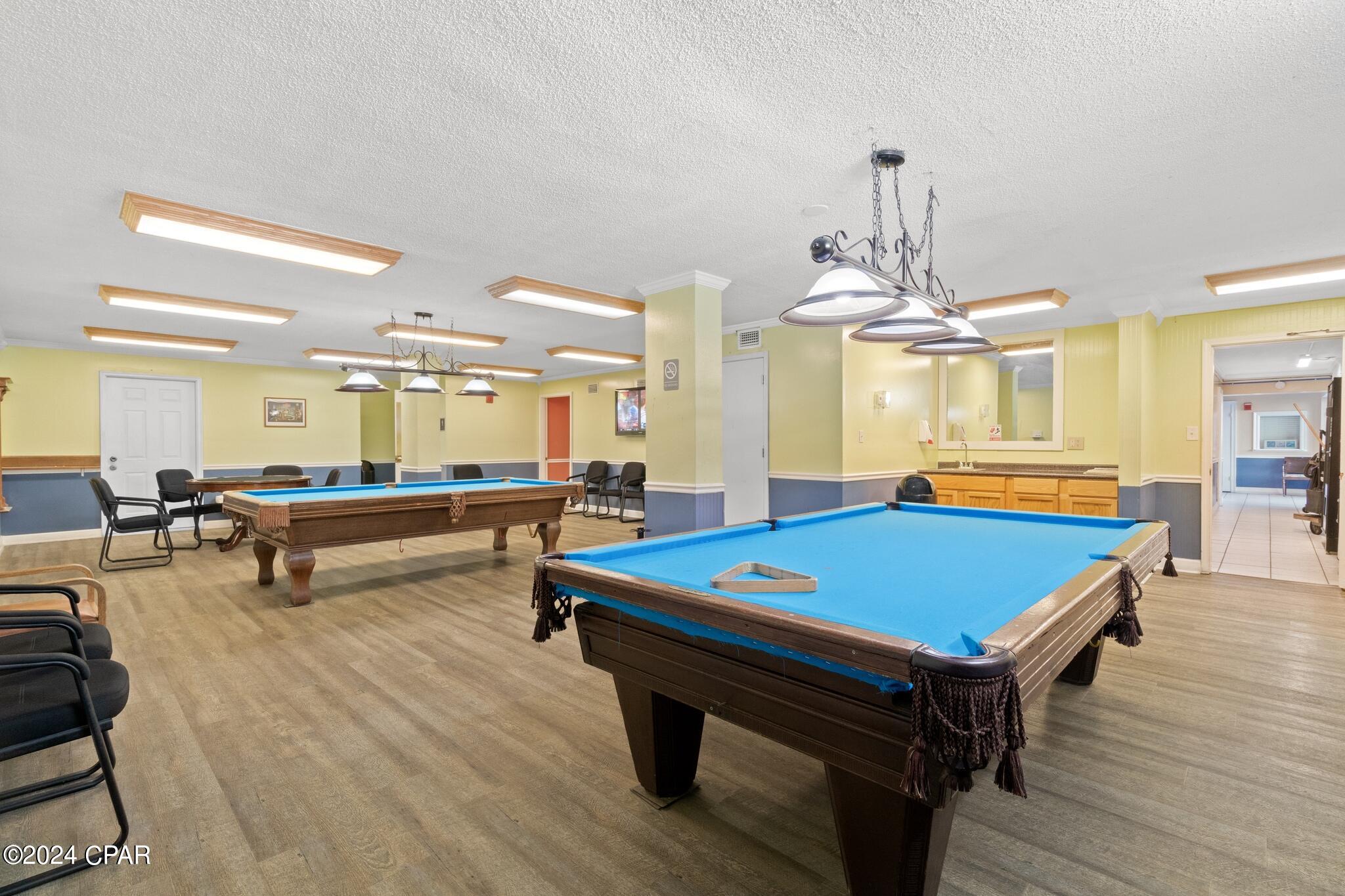 5801 S Thomas Drive Unit: 1104