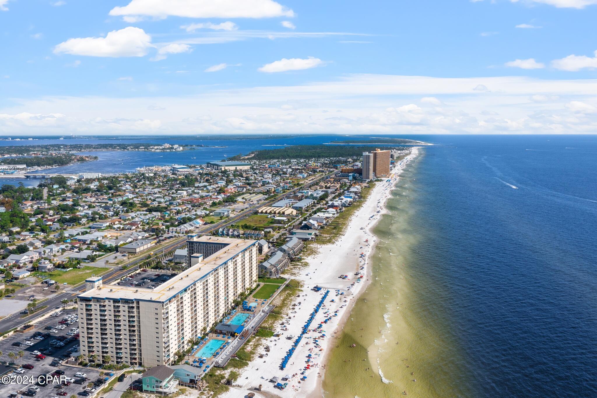 5801 S Thomas Drive Unit: 1104