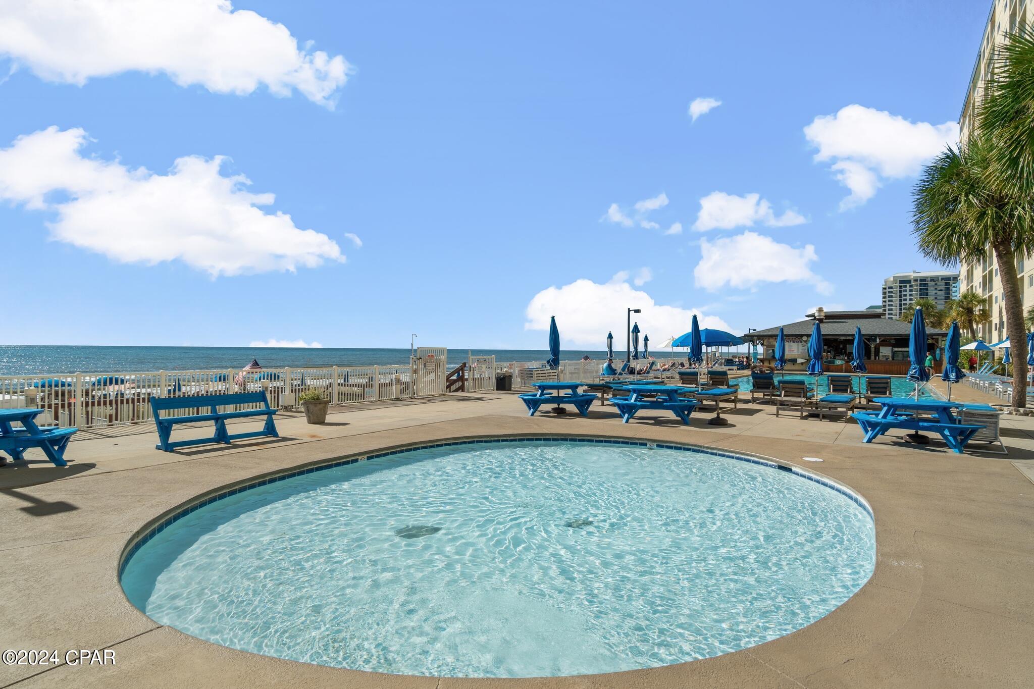 5801 S Thomas Drive Unit: 1104