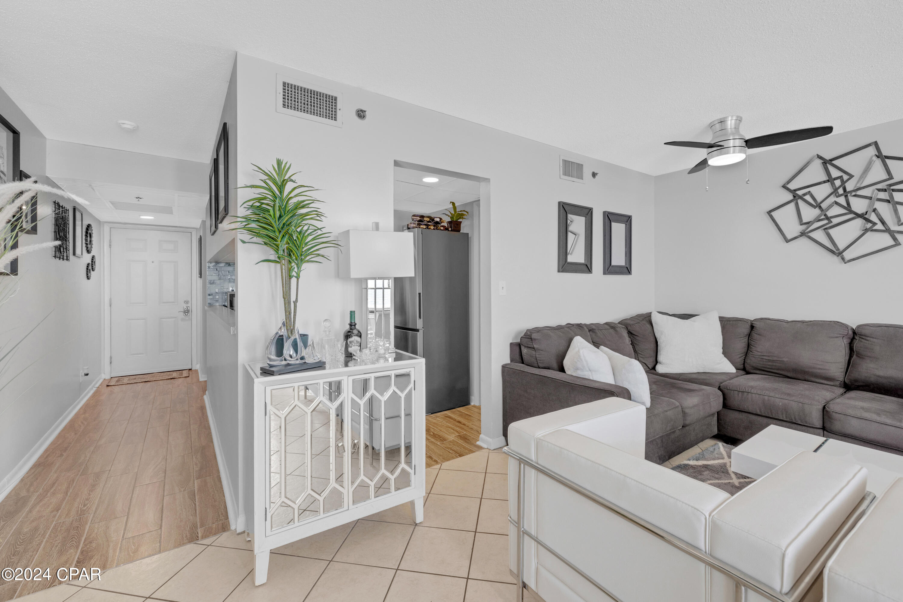 9850 S Thomas Drive 503E