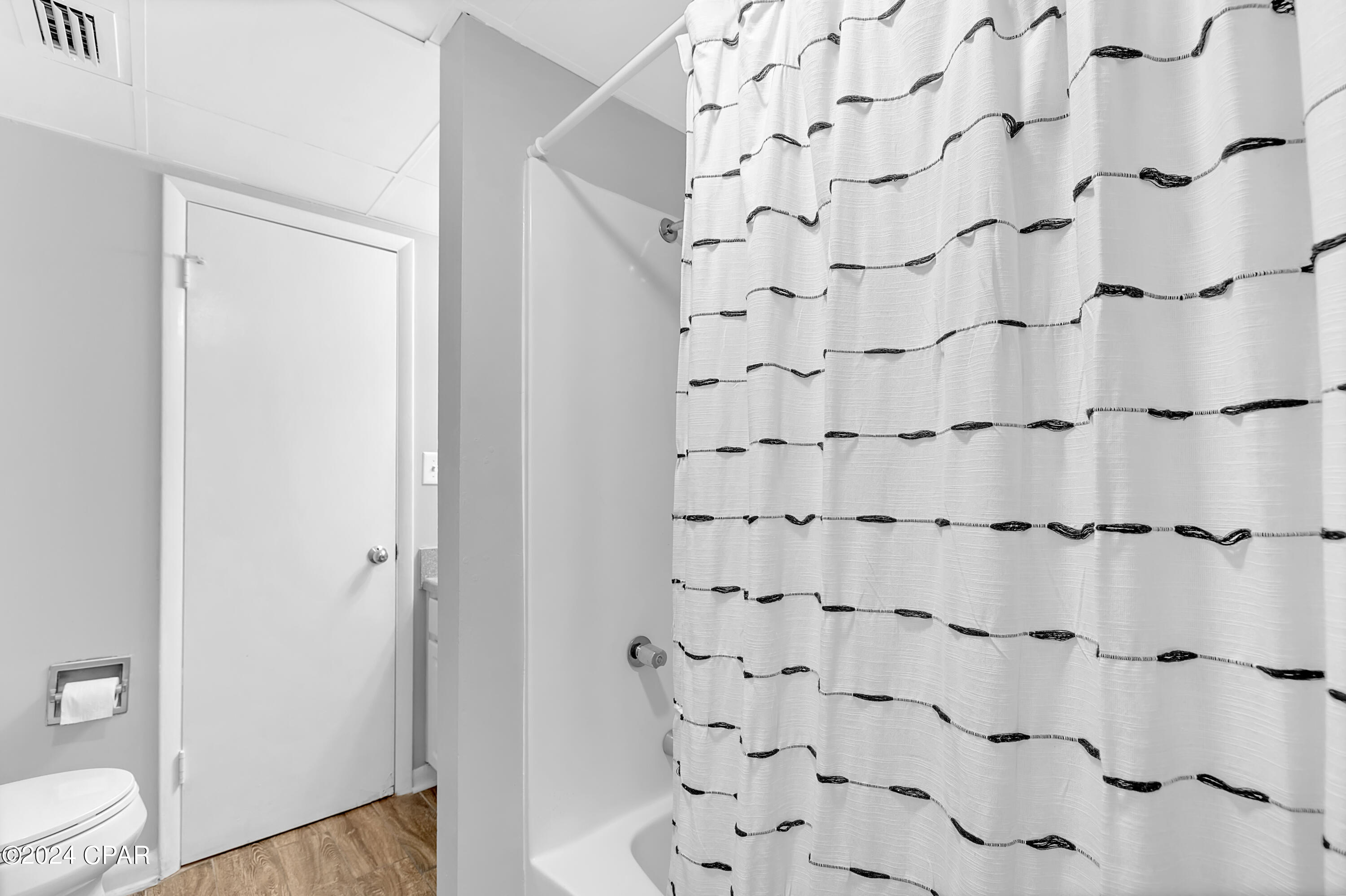 9850 S Thomas Drive 503E