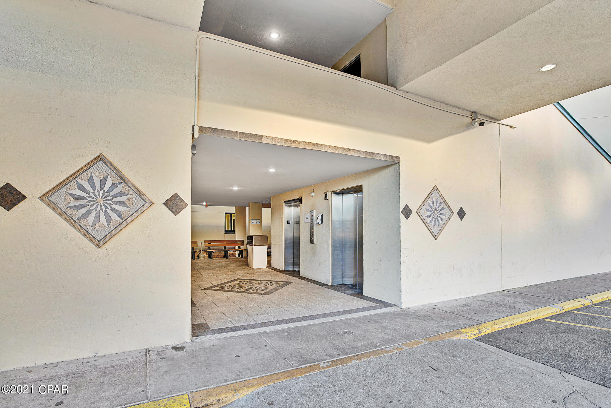 9850 S Thomas Drive 503E