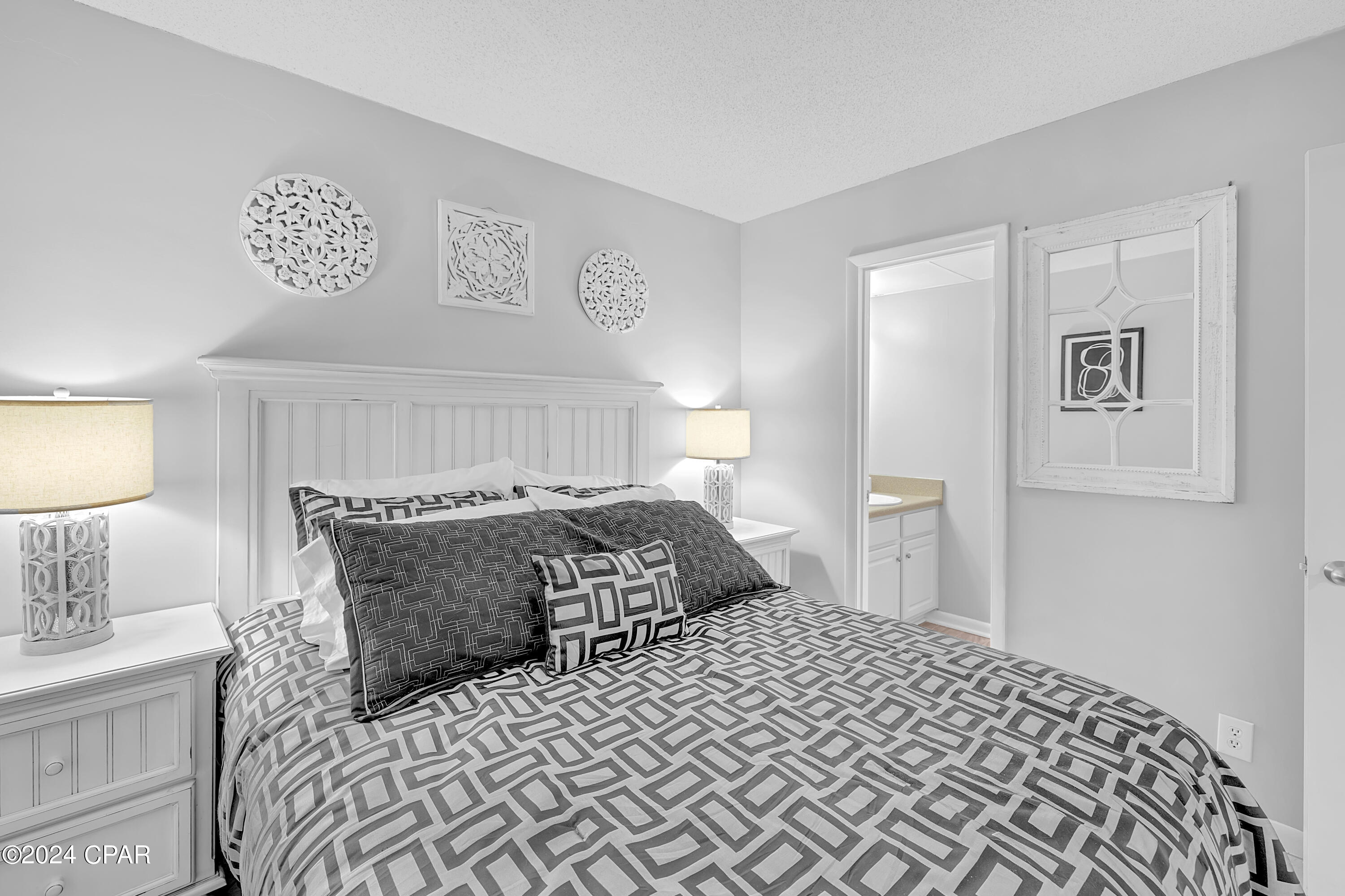 9850 S Thomas Drive 503E