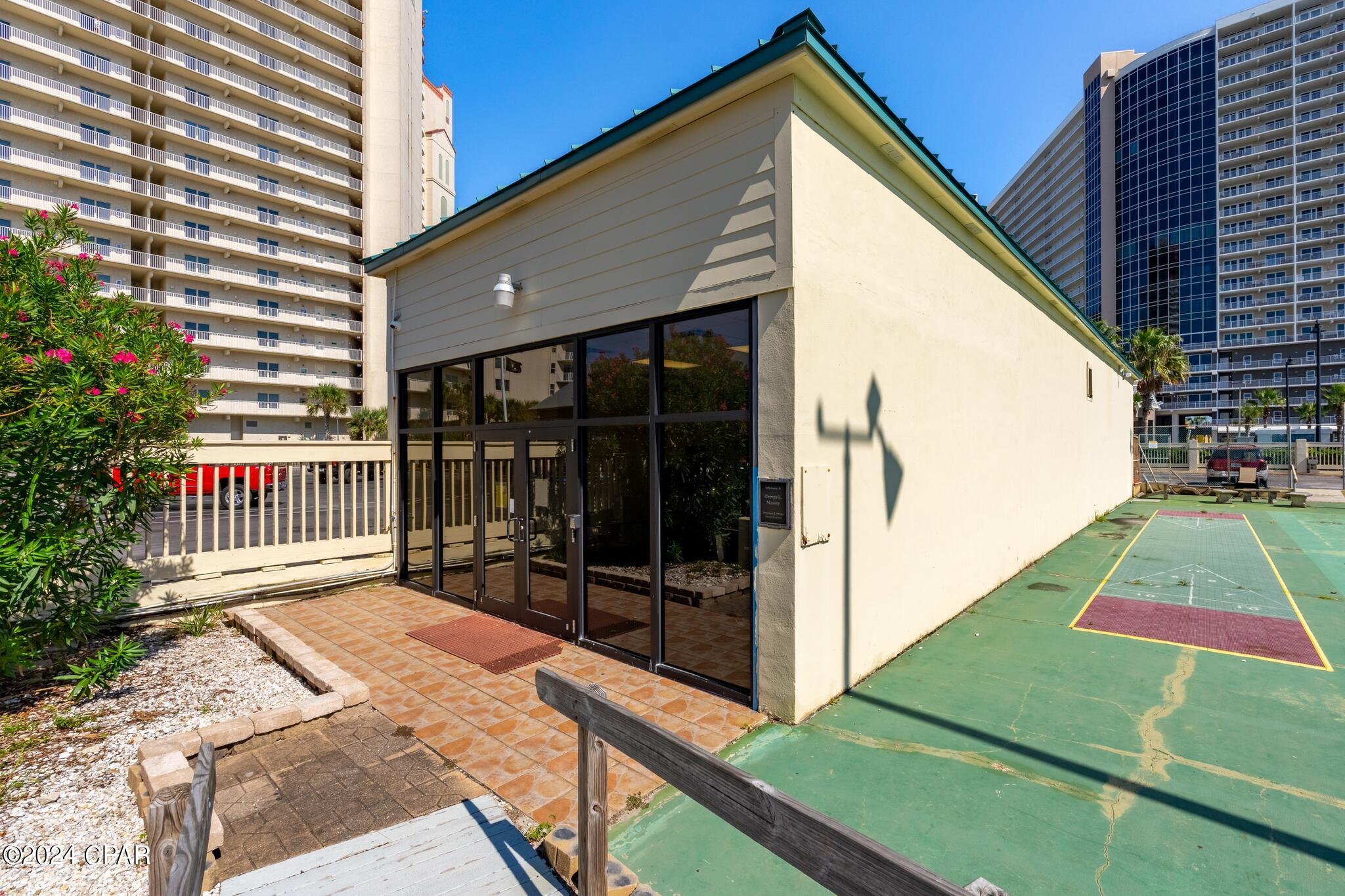 9850 S Thomas Drive 503E