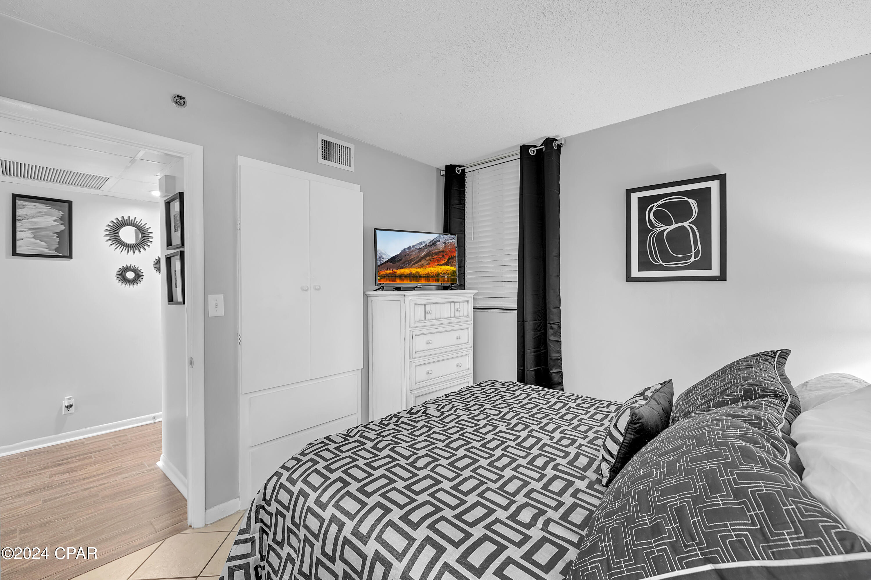 9850 S Thomas Drive 503E