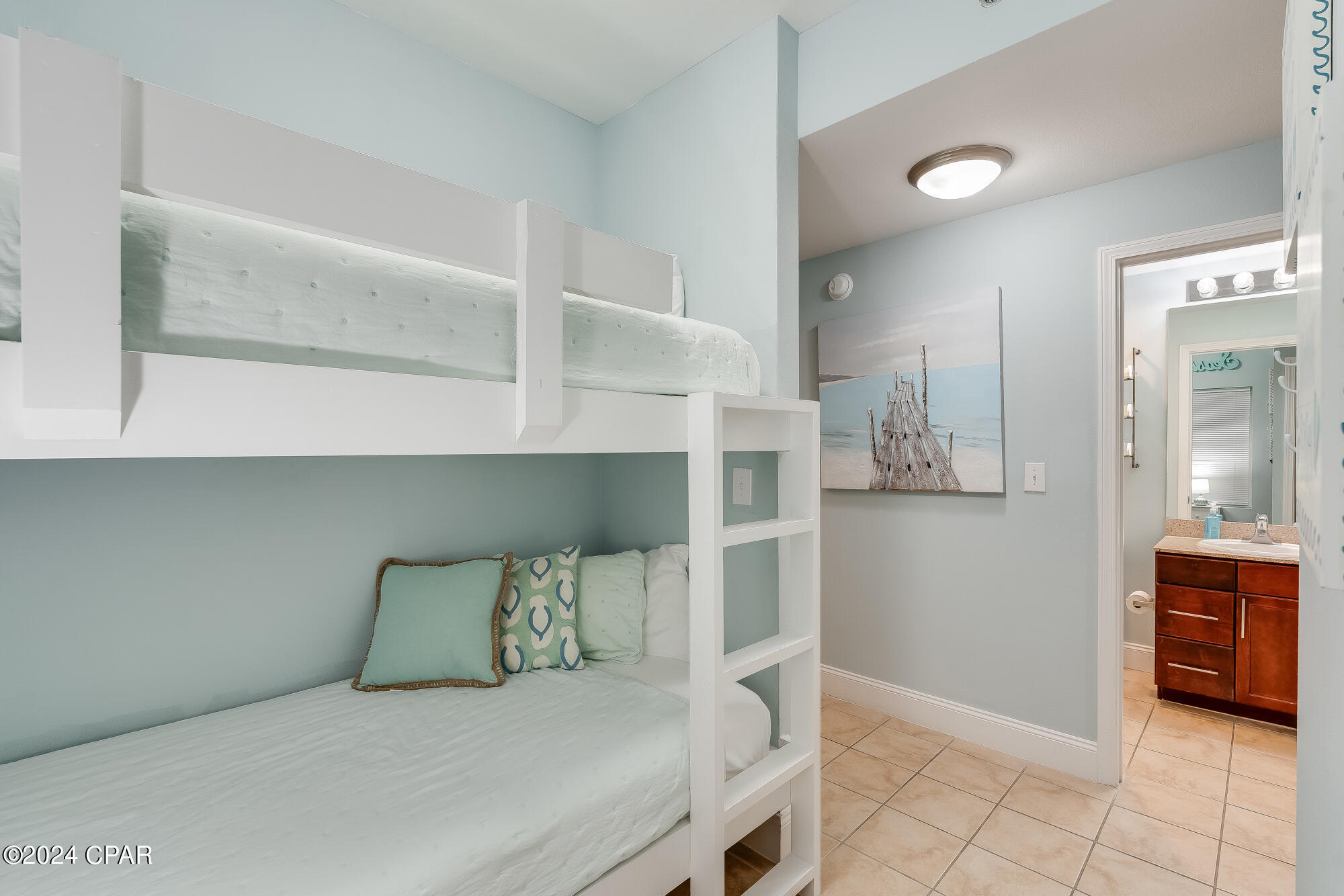 9860 S Thomas Drive 108