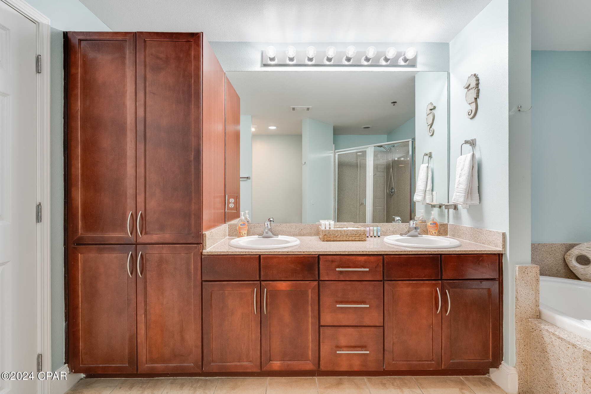 9860 S Thomas Drive 108