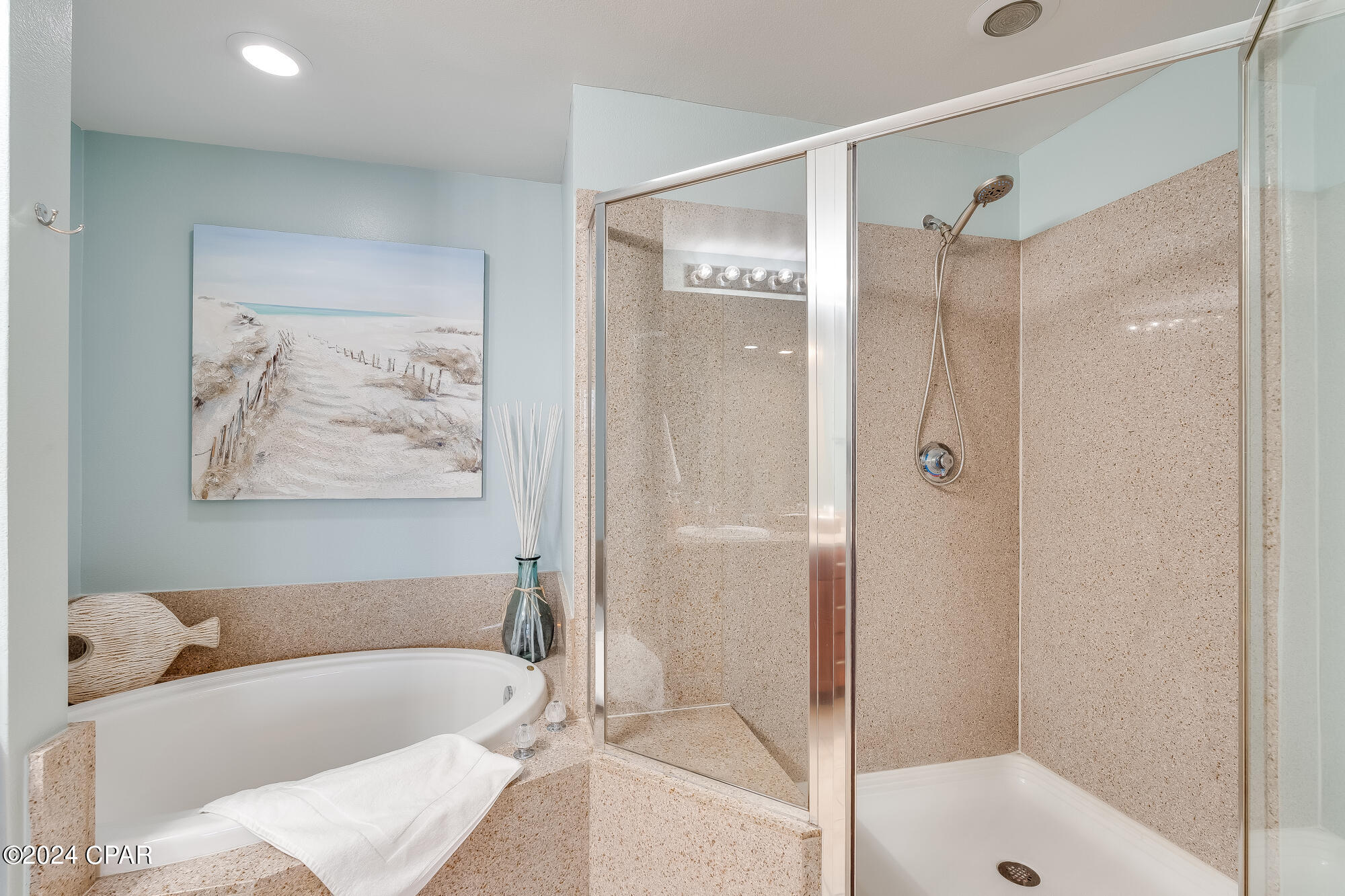 9860 S Thomas Drive 108