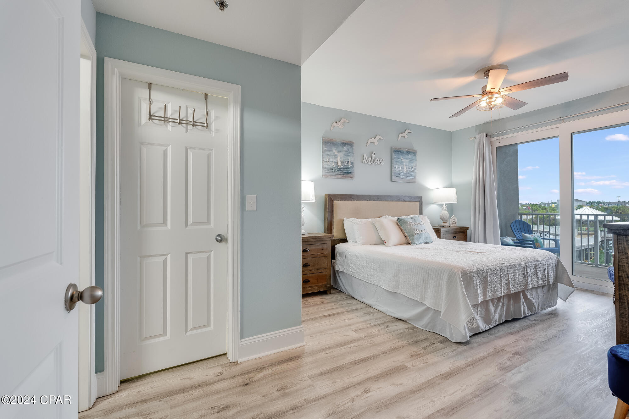 9860 S Thomas Drive 108