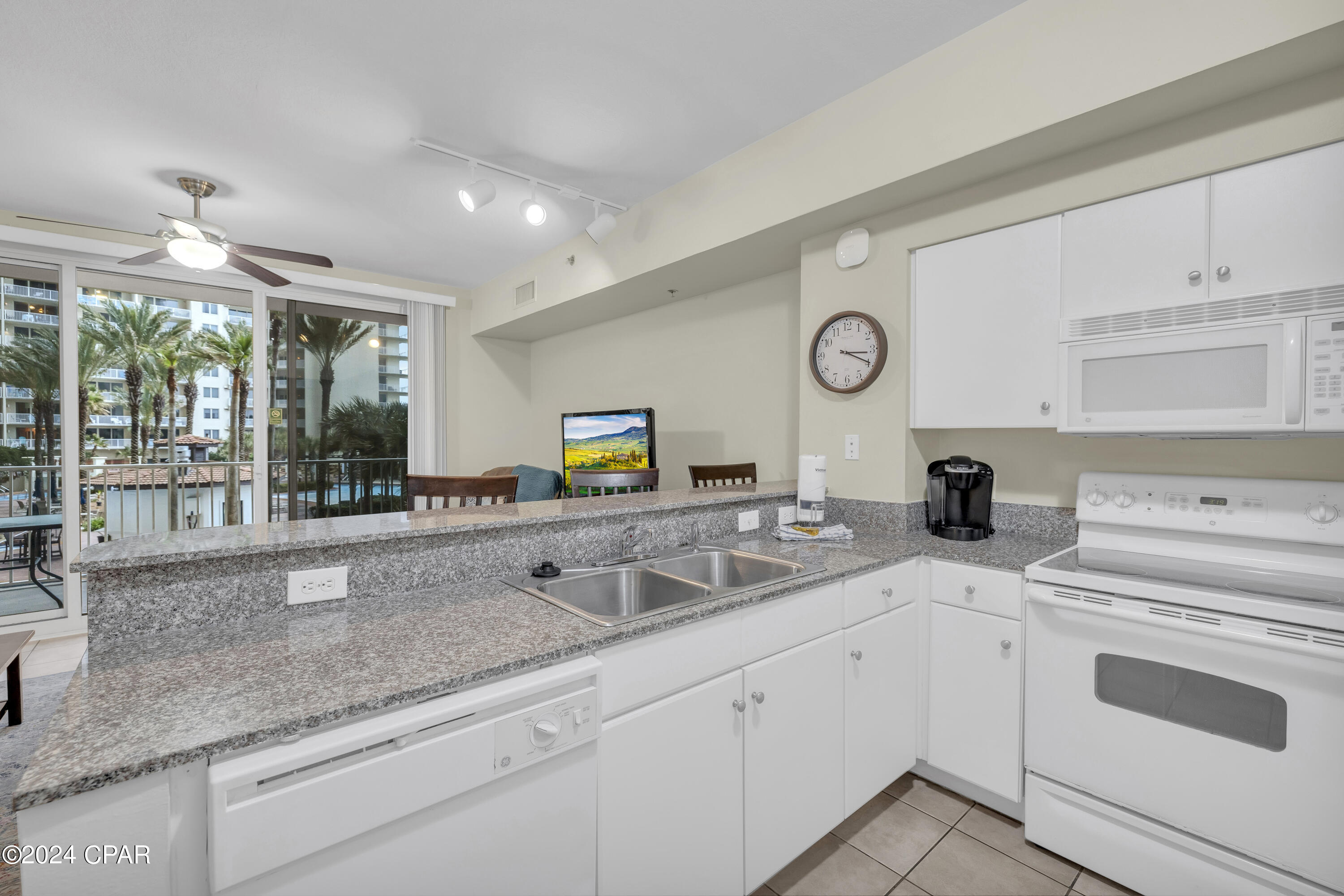 9900 S Thomas Drive 208