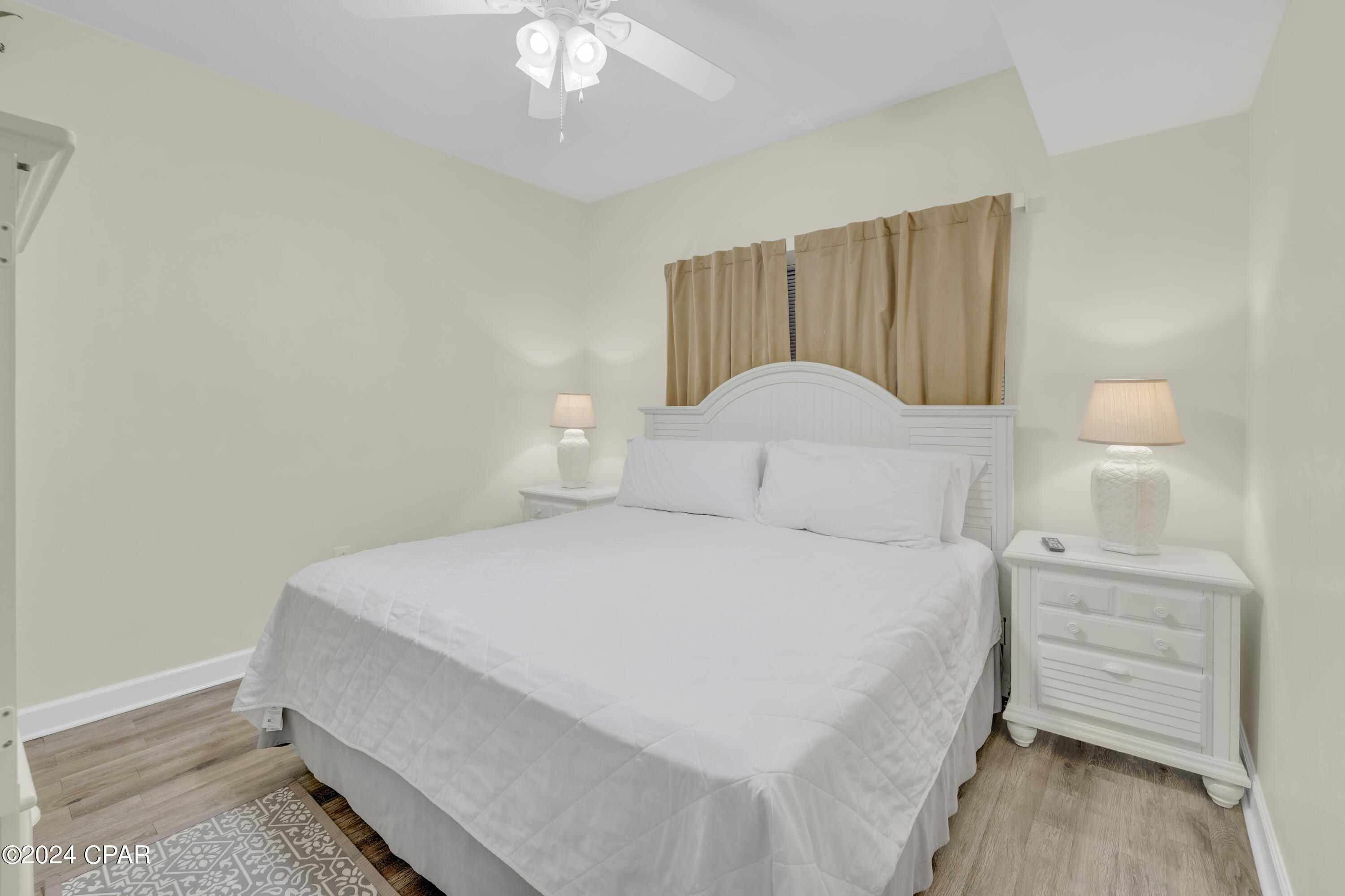 9900 S Thomas Drive 208