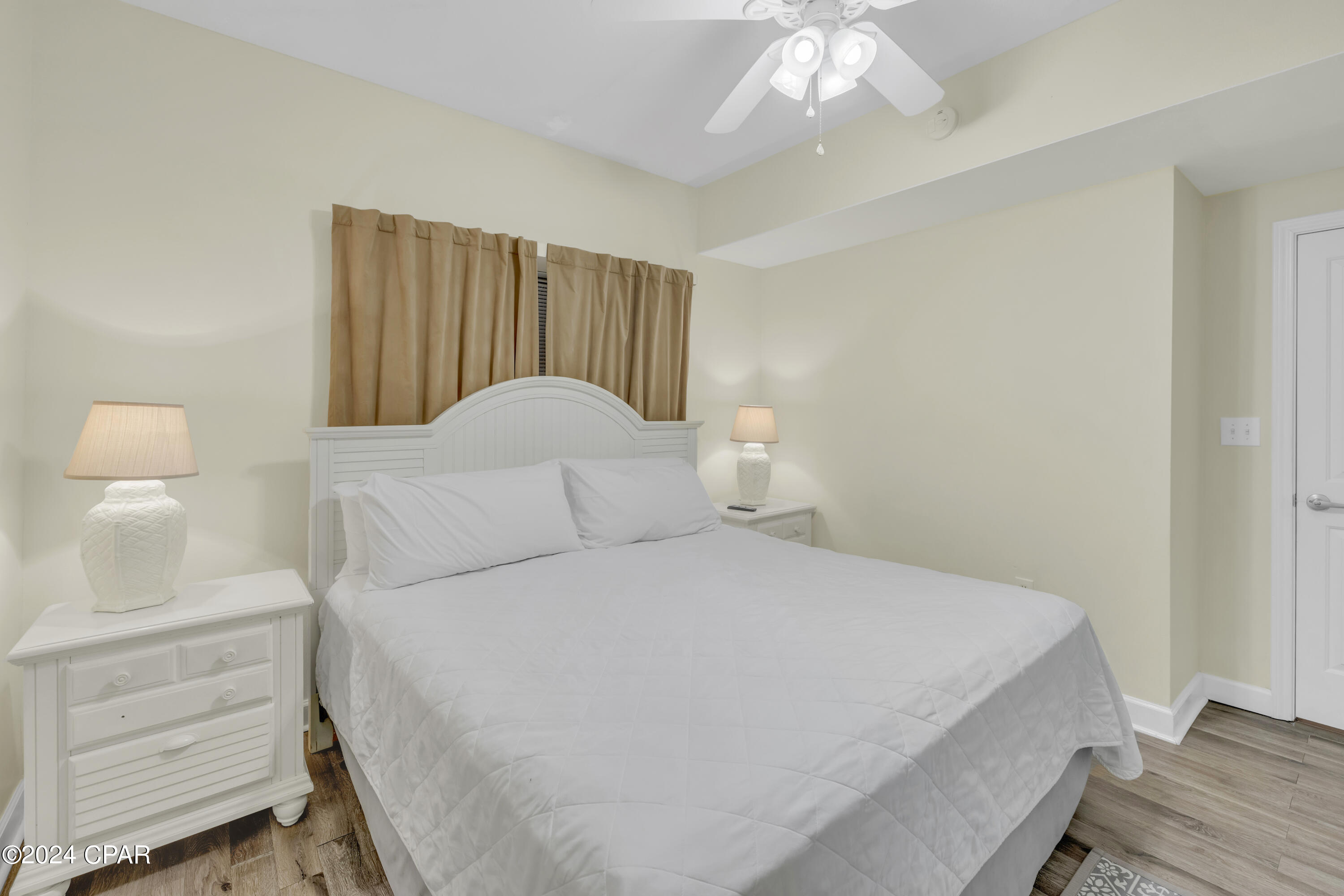 9900 S Thomas Drive 208